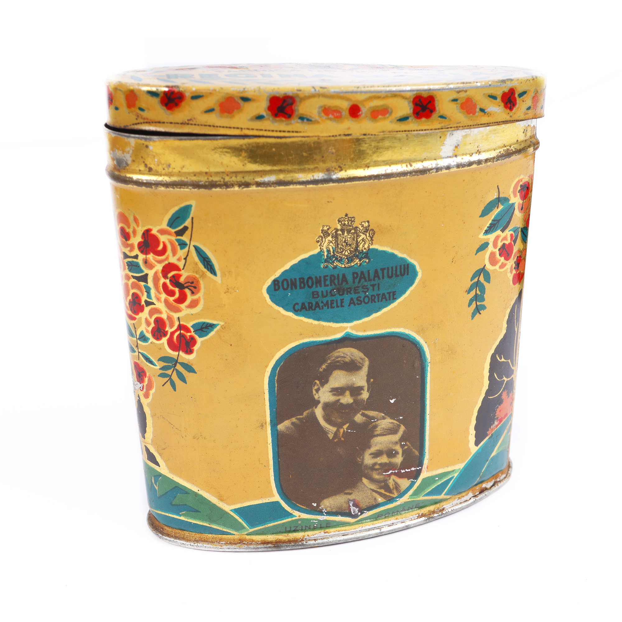 Candy box from the Palace's Candy Store, produced by the Queen Marie Chocolate Factory, around 1925