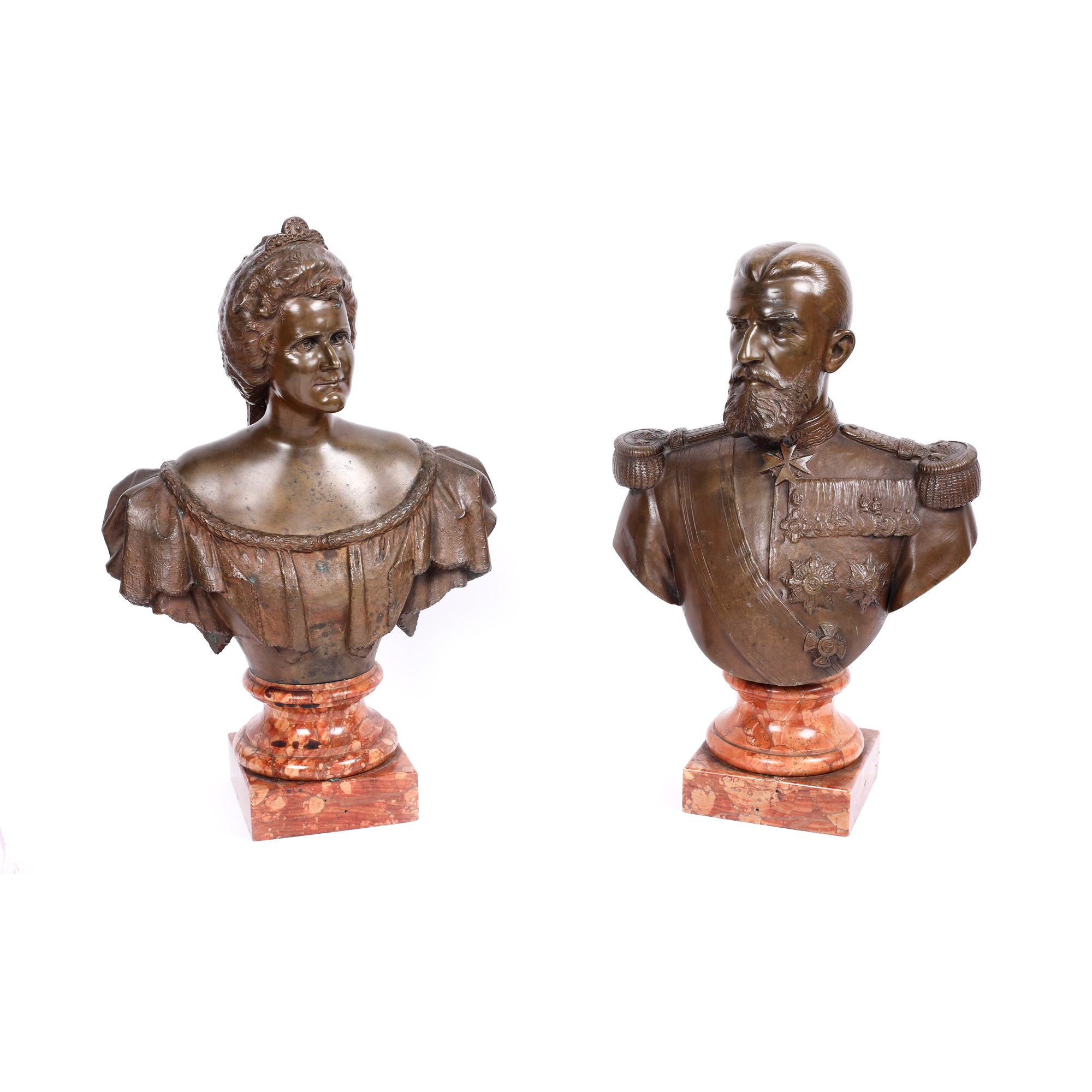Busturile Regelui Carol I și Reginei Elisabeta