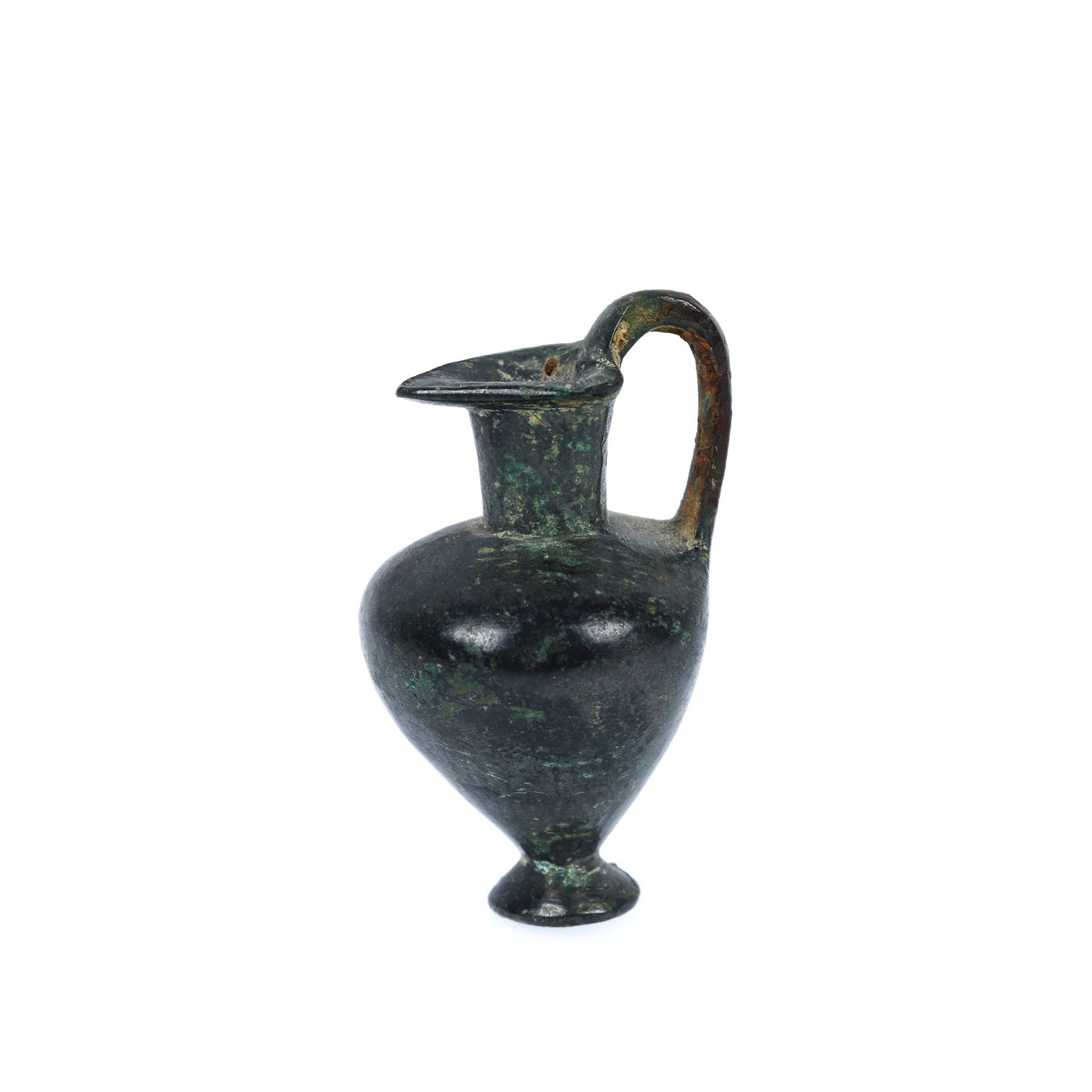 Bronze amulet illustrating a miniature oinochoe type vessel, the Roman era, the 3rd-1st century BCE