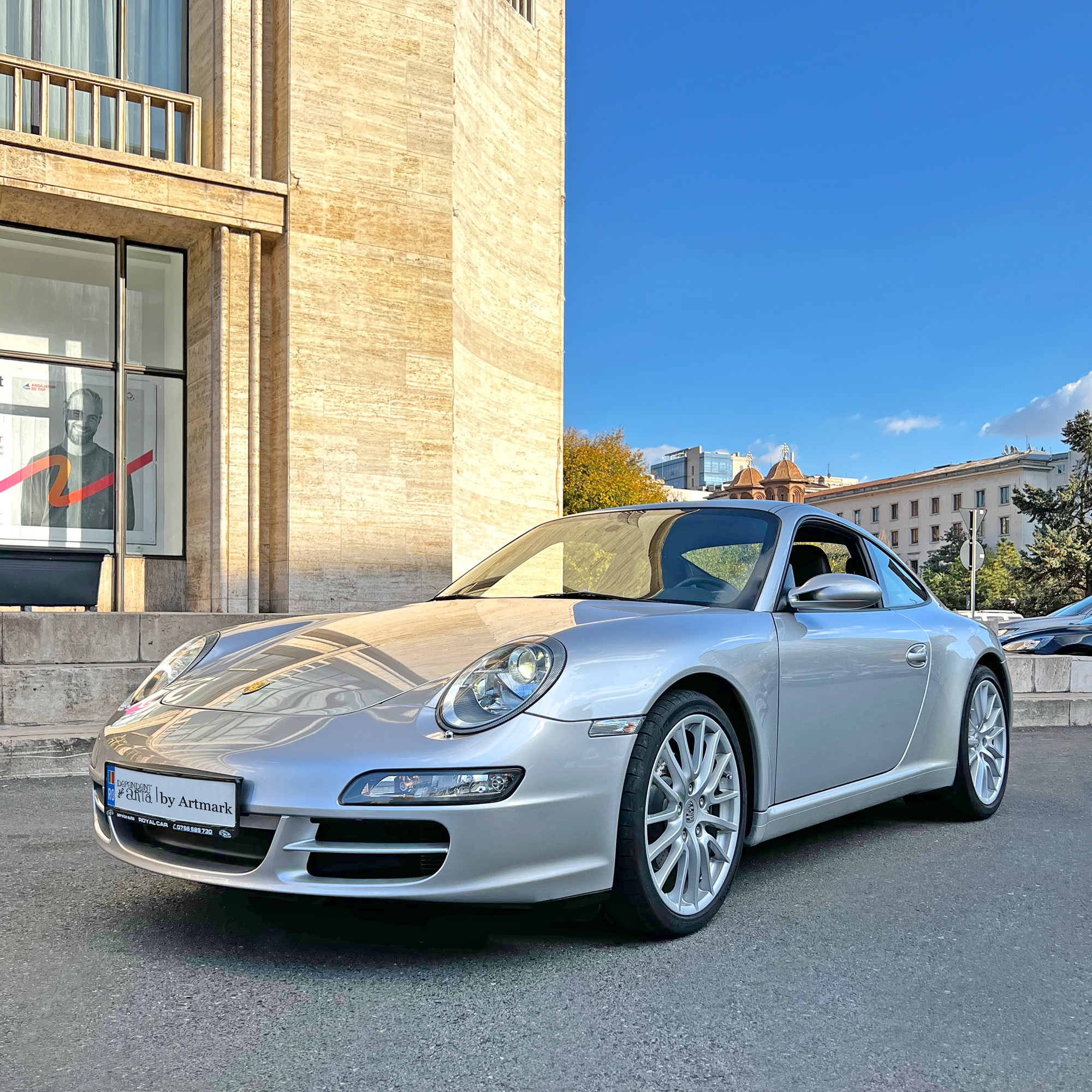 Automobil Porsche 911 Carrera