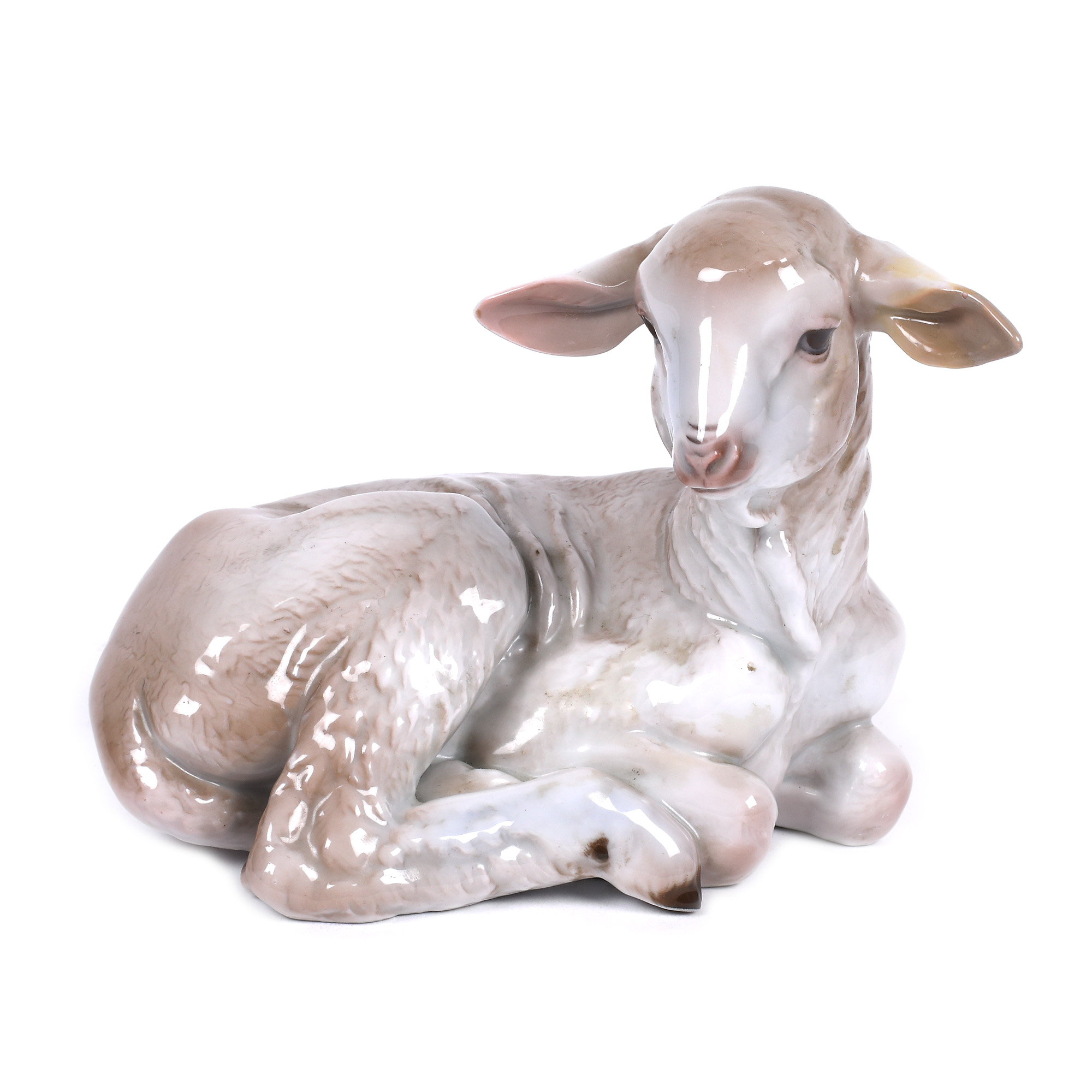 Porcelain Rosethal statuette depicting a seated goat, designed by Theodor Kärner, approx. 1935