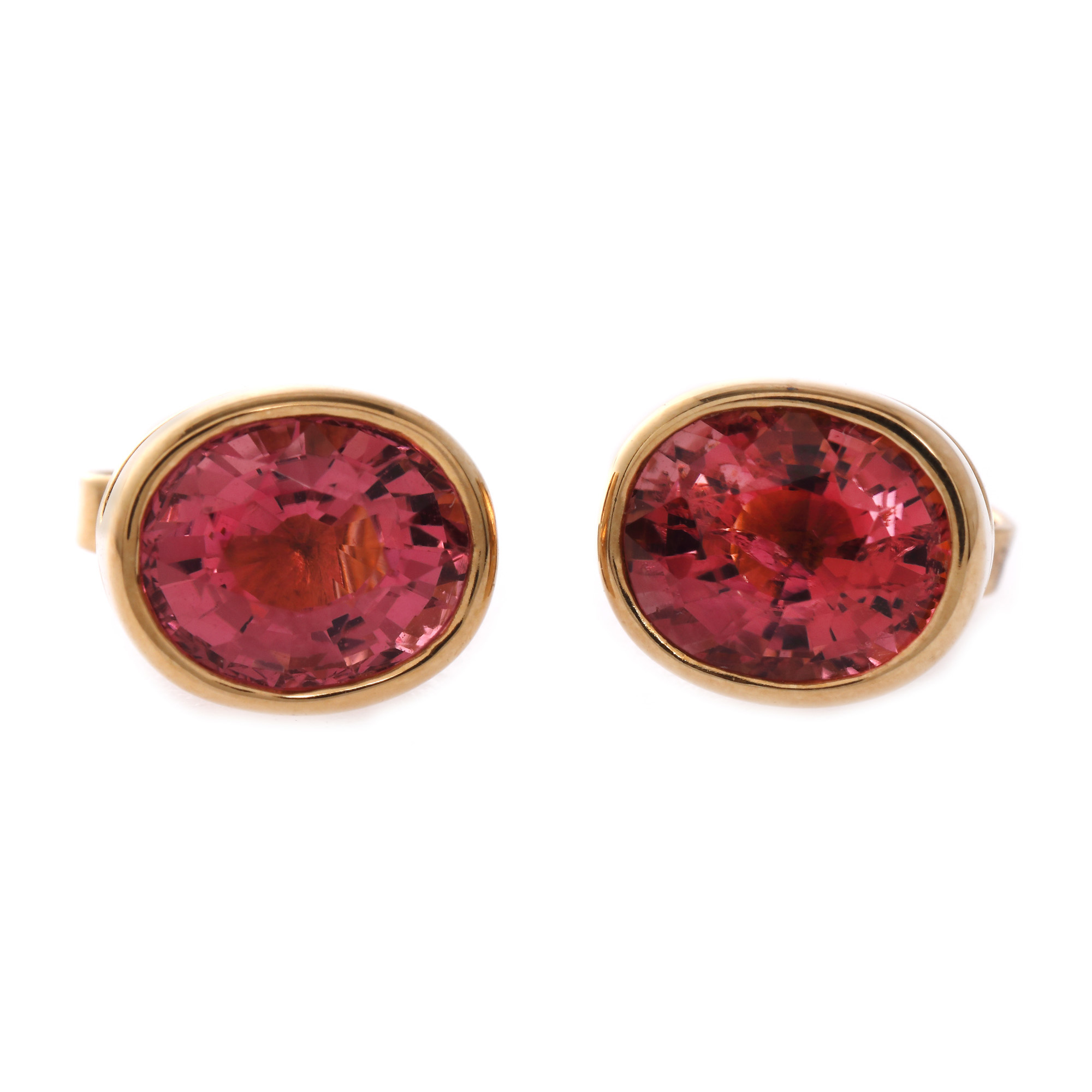 Pair of gold earrings, decorated with pink tourmalines
