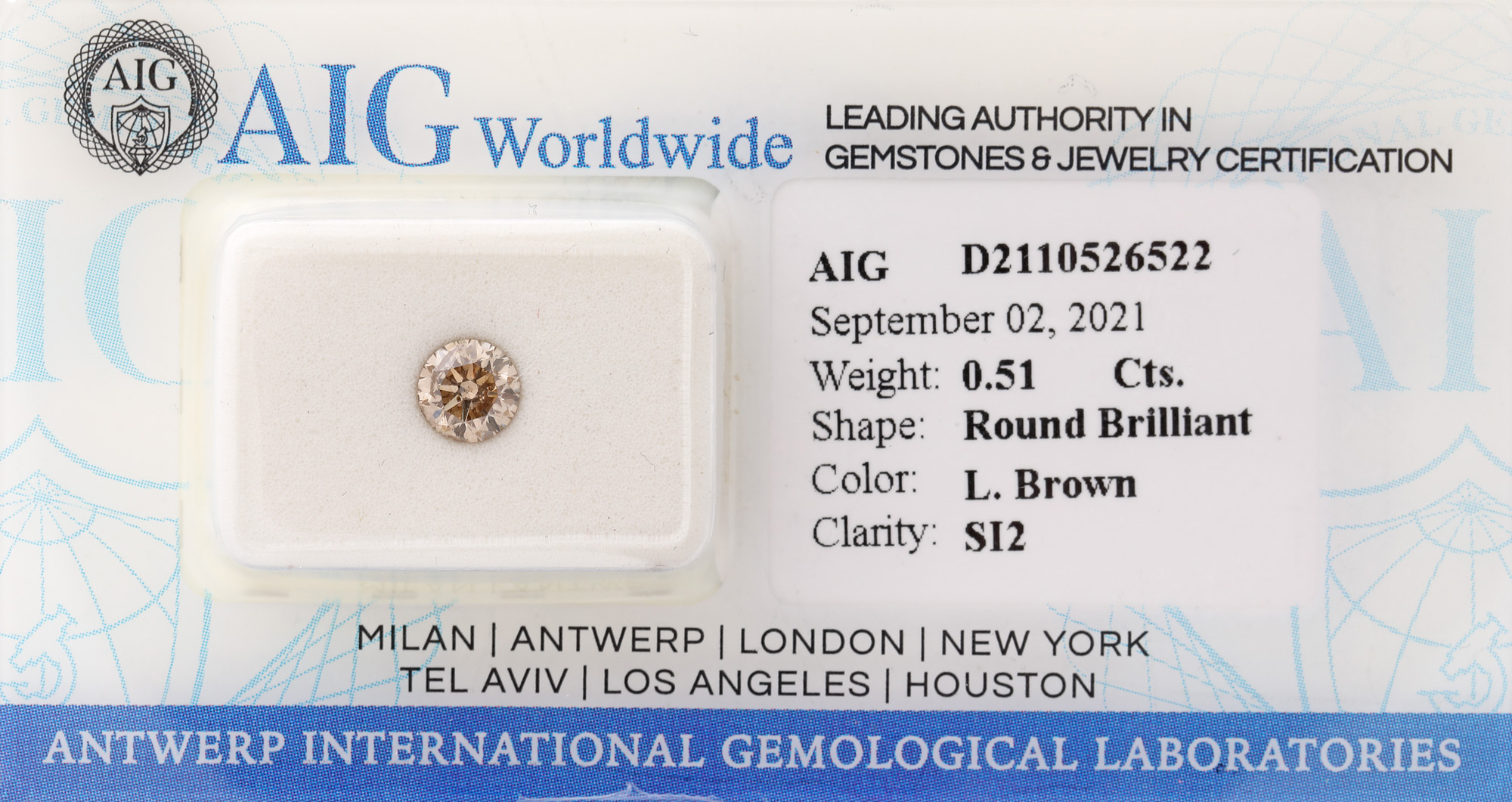 Diamant rotund briliant brun, însoțit de certificat gemologic AIG
