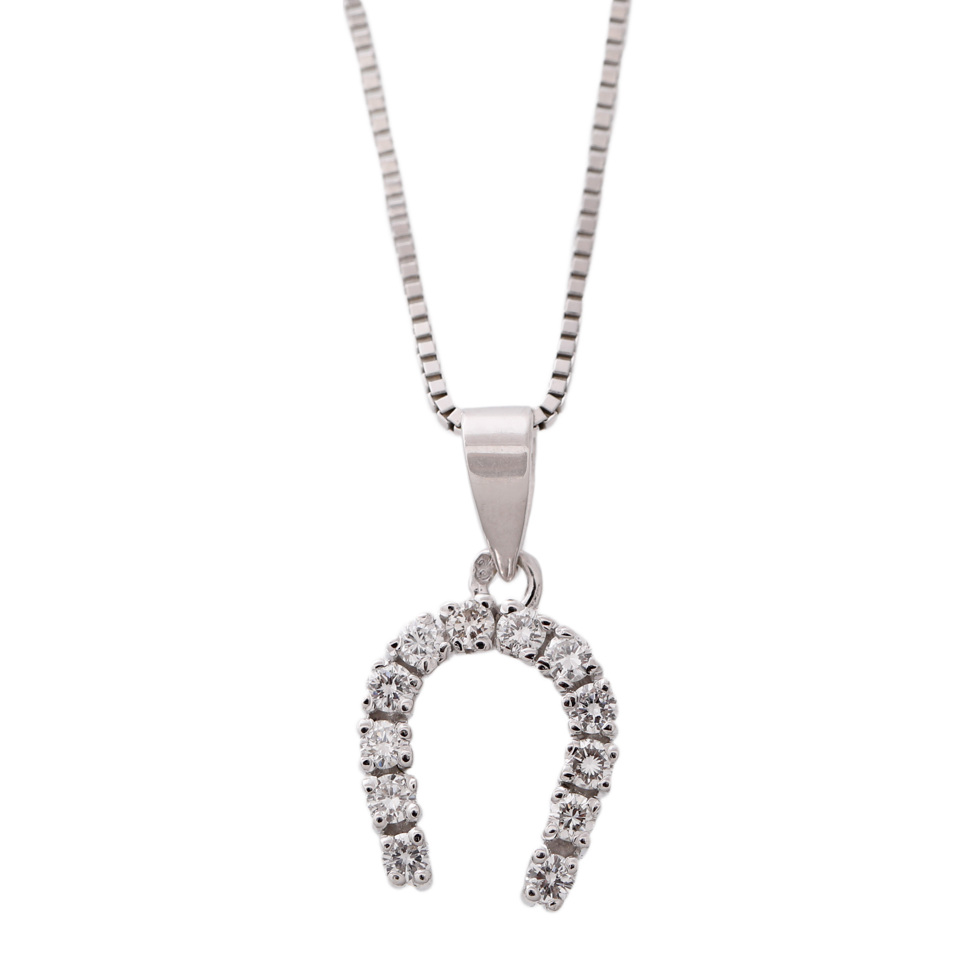 White gold necklace with pendant, decorated with diamonds