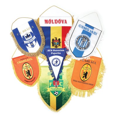 Lot format din șapte fanioane ale mai multor echipe din zona Moldovei, din care unul al Federației Moldoveneşti de Fotbal
