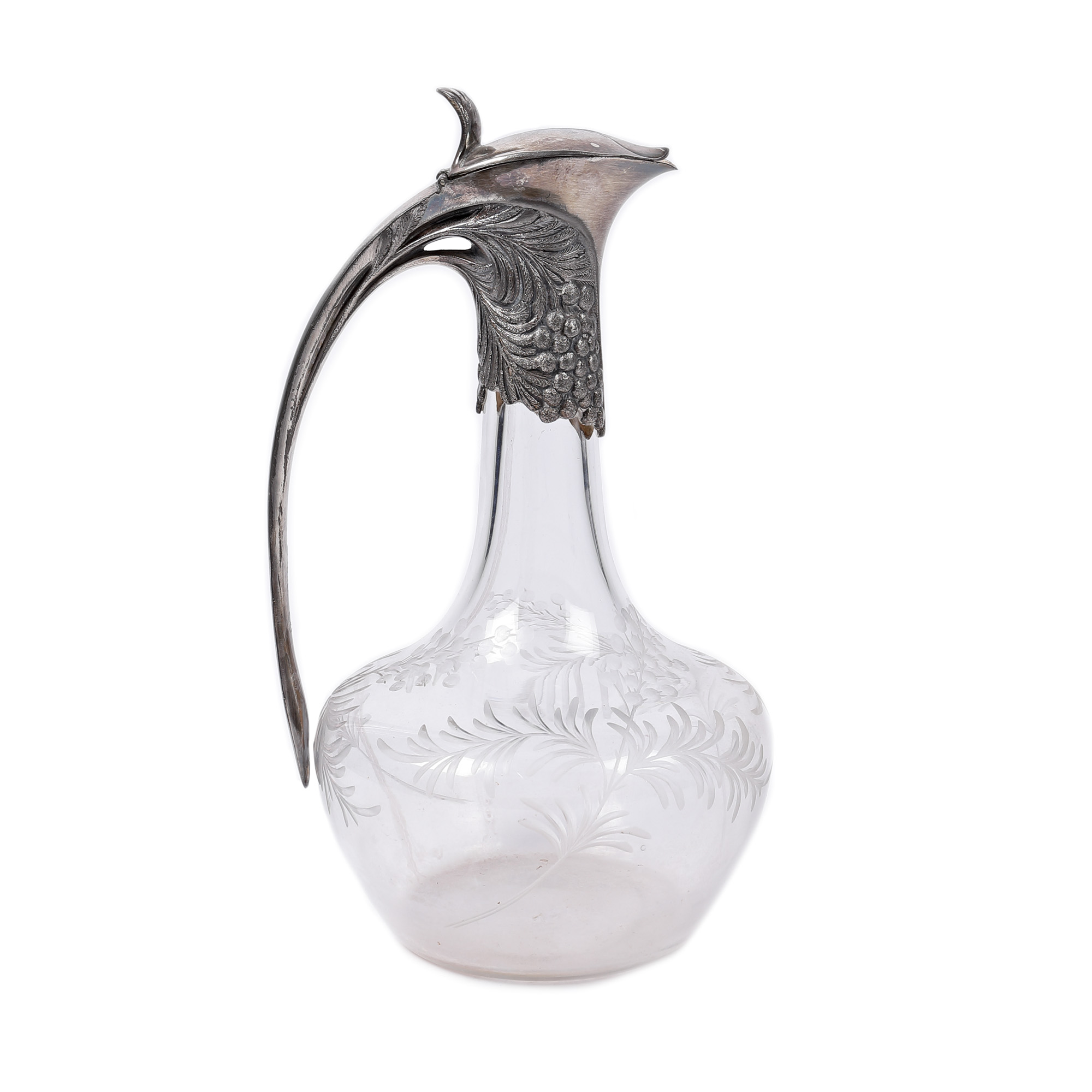 Chistofle Orfèvrerie Gallia decanter, engraved crystal, decorated with Peruvian pepper leaves and fruits, 1910-1920
