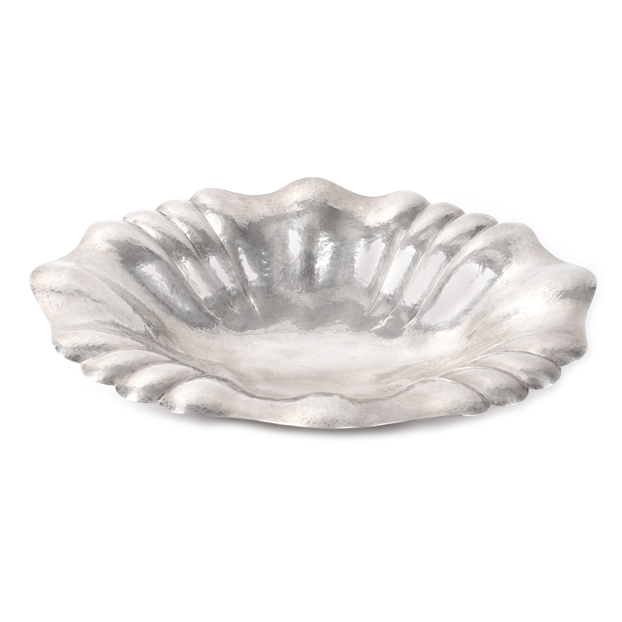 Art Deco fruit bowl with hammered decoration, approx. 1920