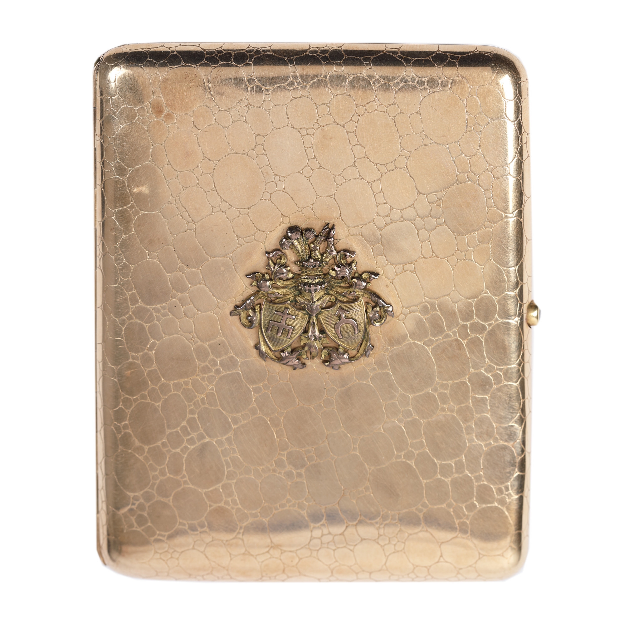 Gold snuffbox, decorated with central coat of arms, with diamond button, approx. 1910, from the Arthur Verona family collection