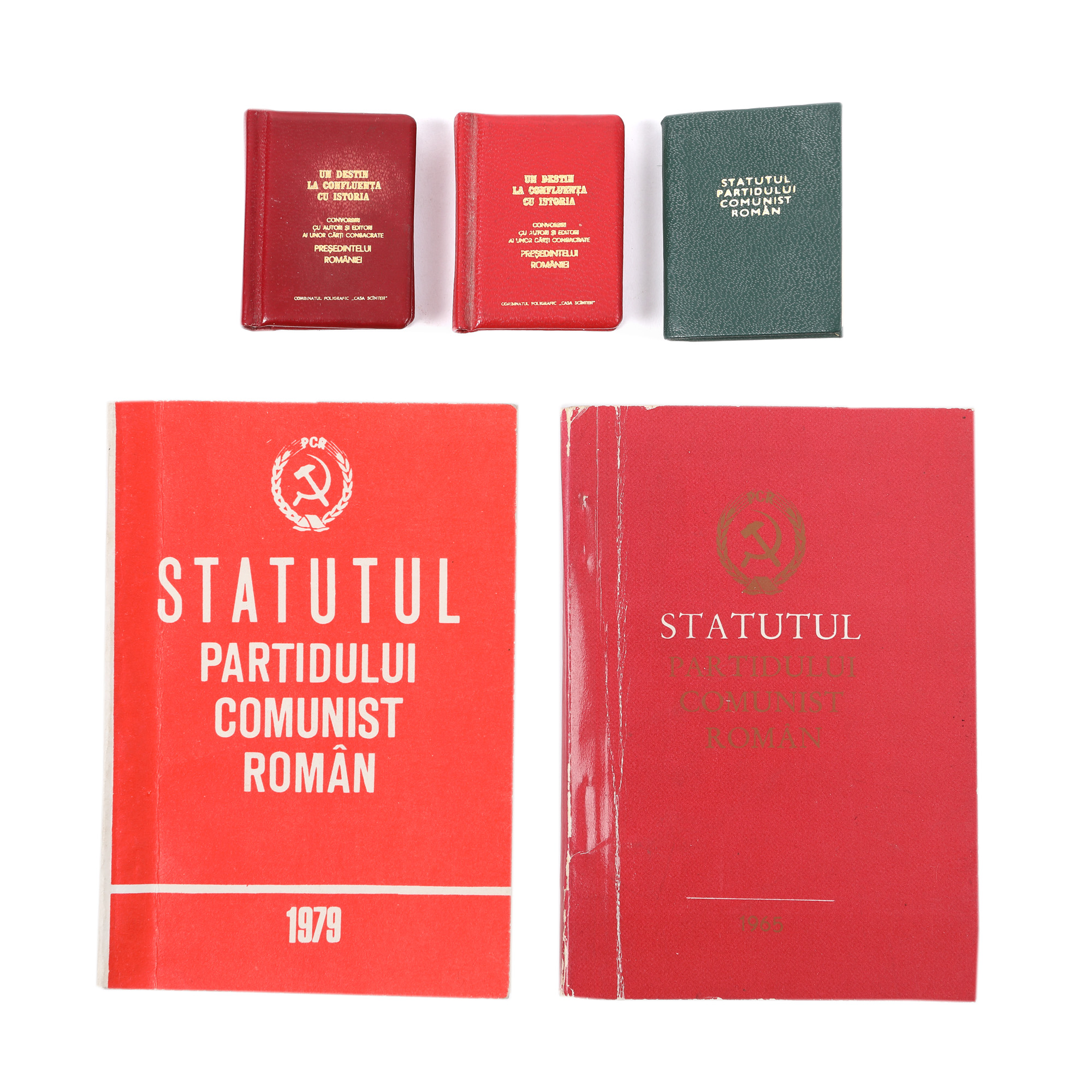 Lot format din cinci volume miniaturale comuniste, în limba română, a doua jumătate a secolului al XX-lea