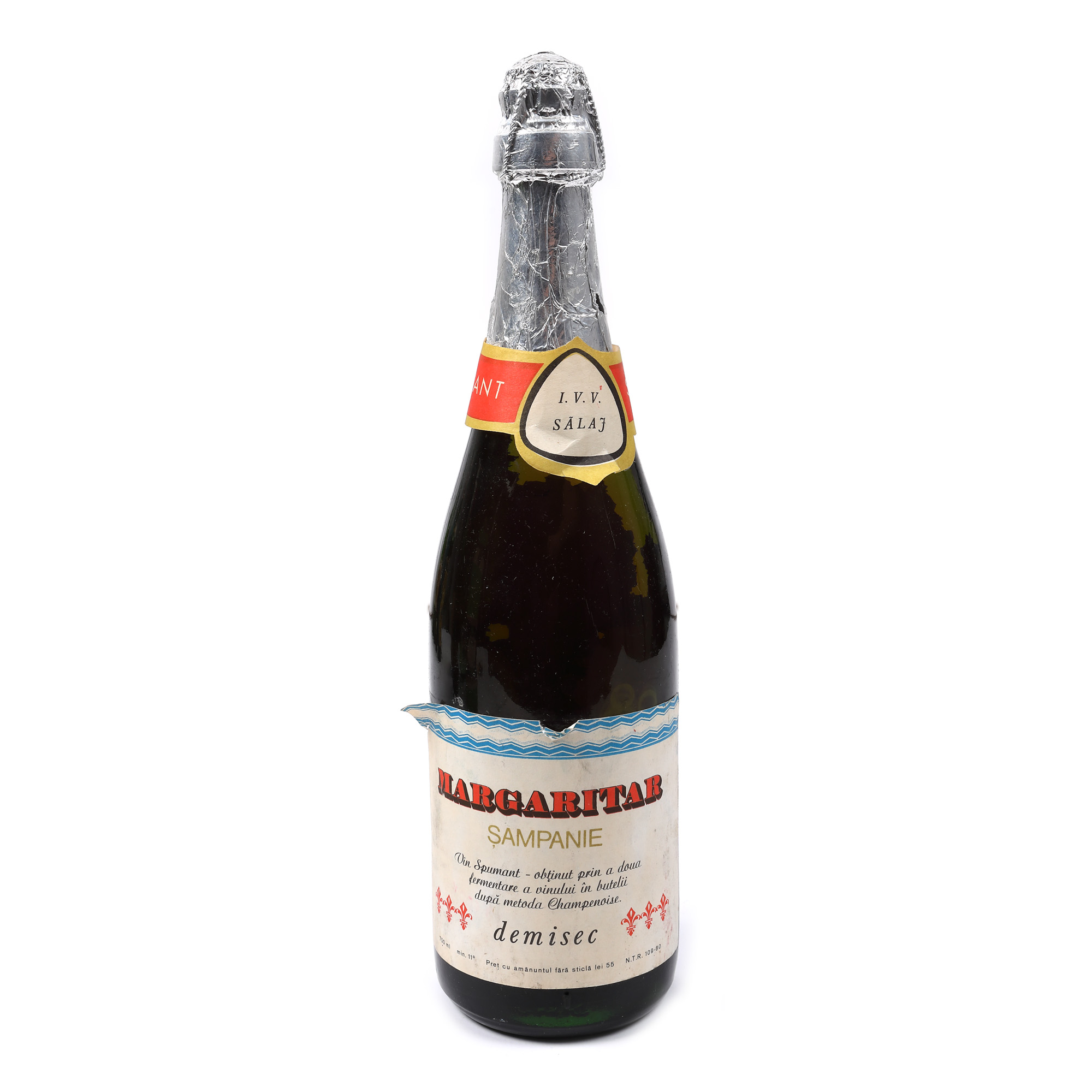 A bottle of "Mărgăritar" champagne, 1980