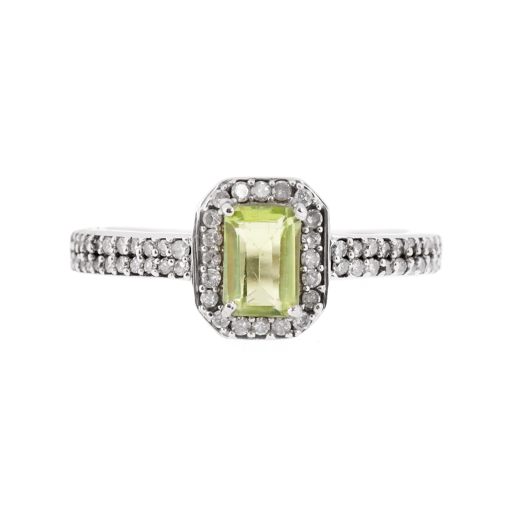 Inel din aur alb, decorat cu peridot și diamante