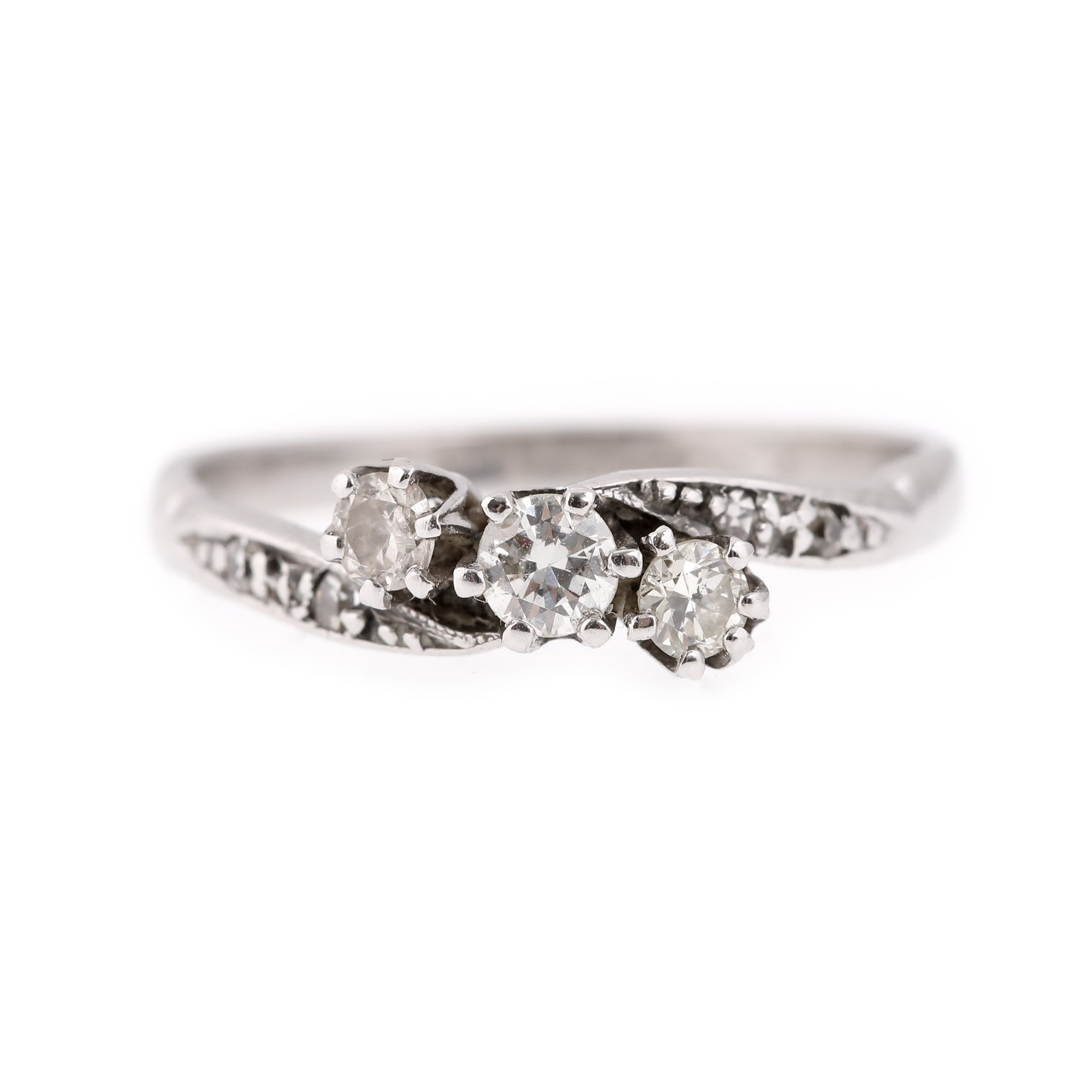White gold ring, decorated with diamonds