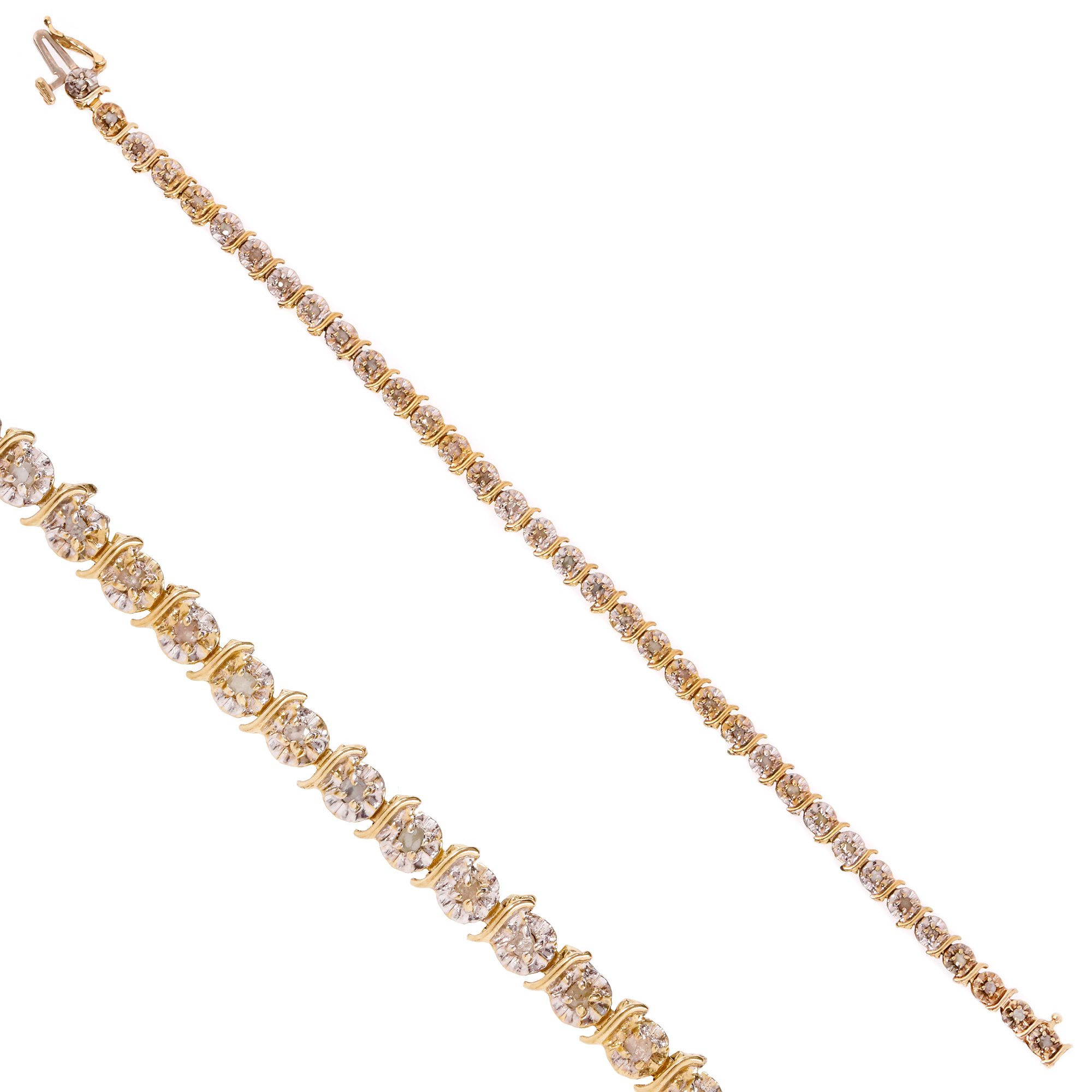 Gold bracelet, decorated with diamonds