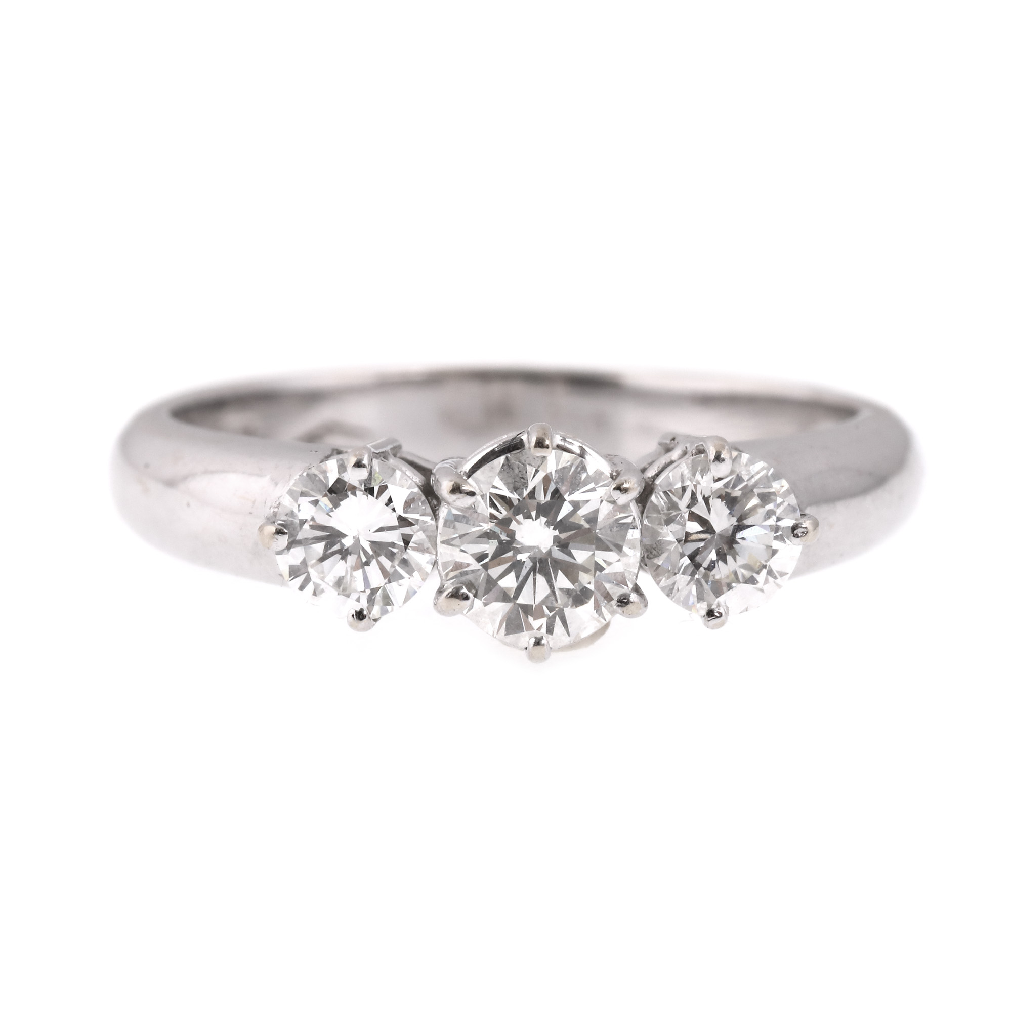 White gold ring, decorated with diamonds