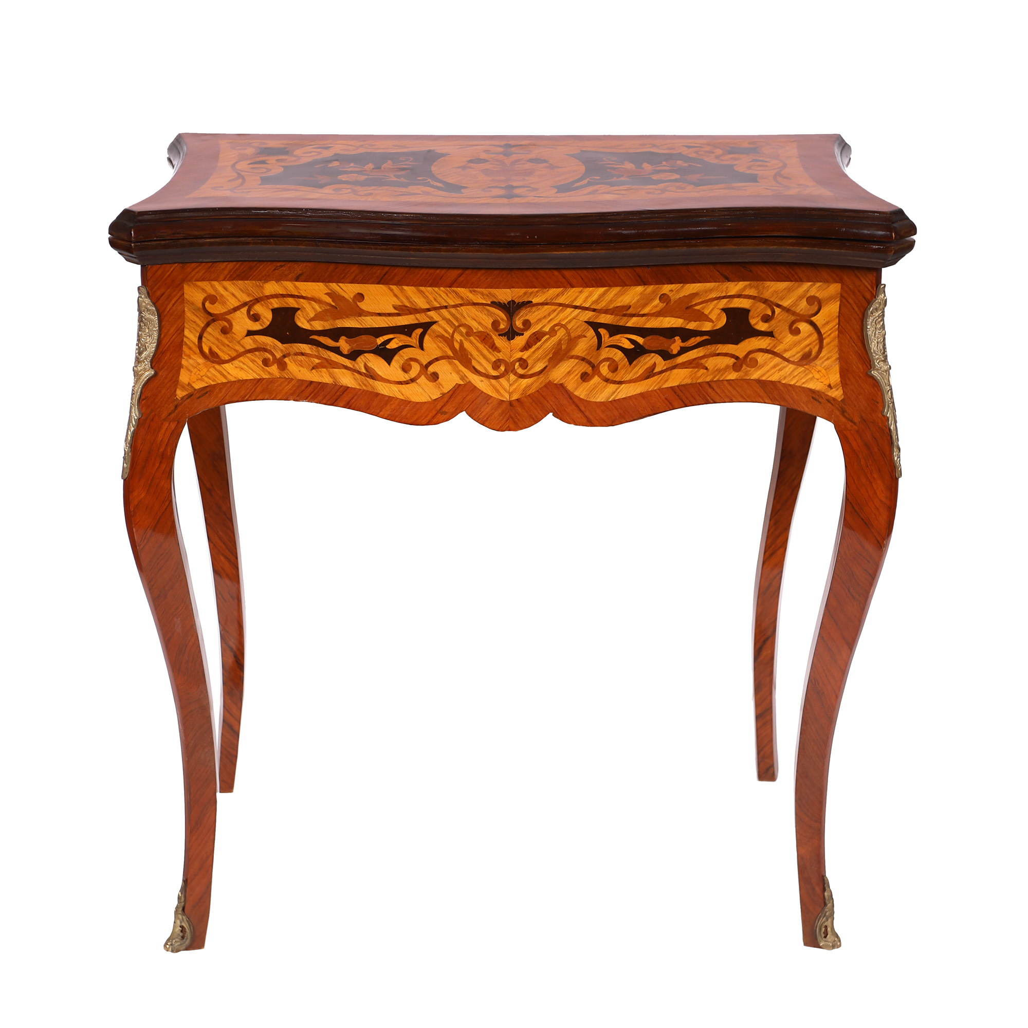 Masă de joc, în manieră Louis XV, bogat ornată cu marchetărie florală