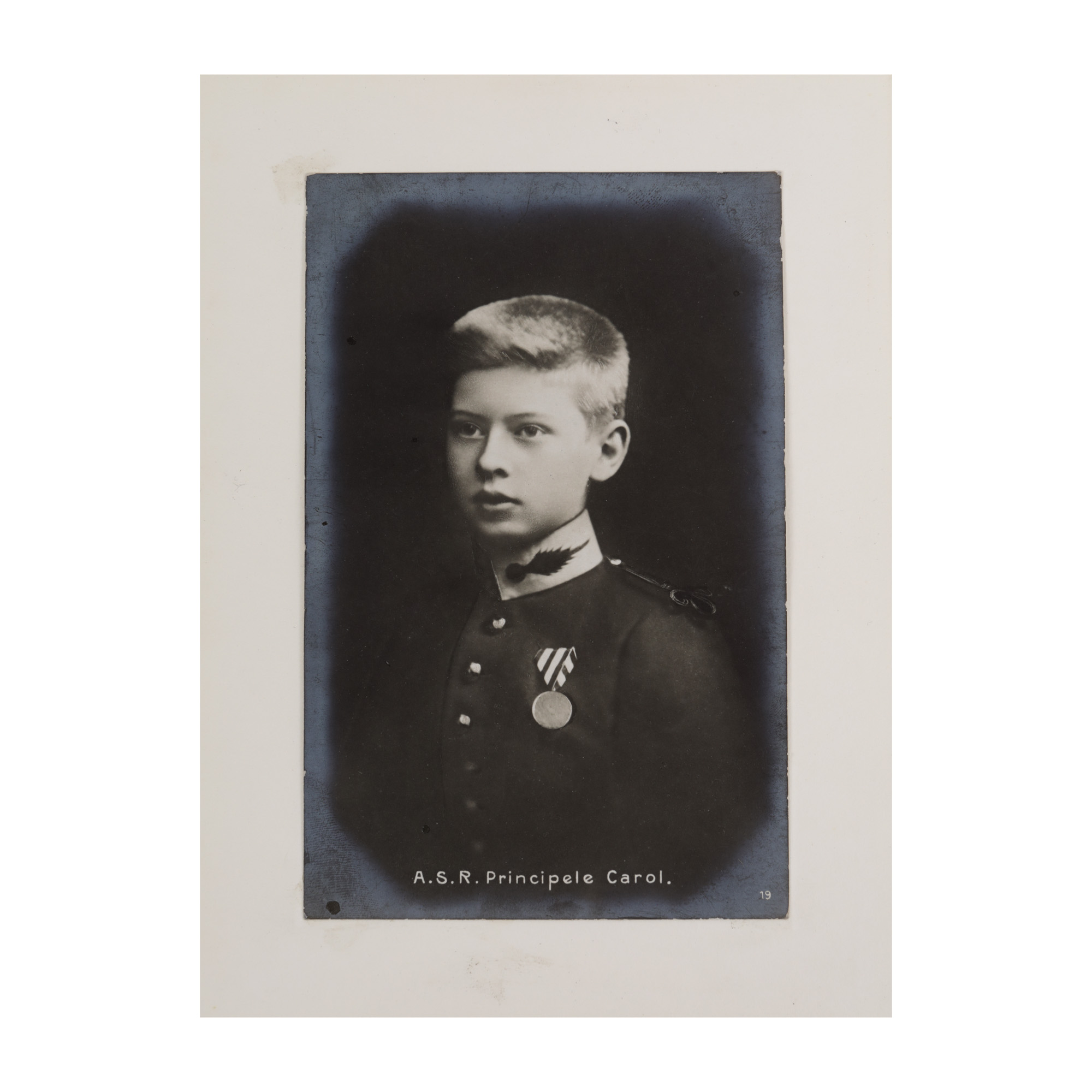 Fotografie ilustrându-l pe Regele Carol al II-lea în copilărie, cca. 1902