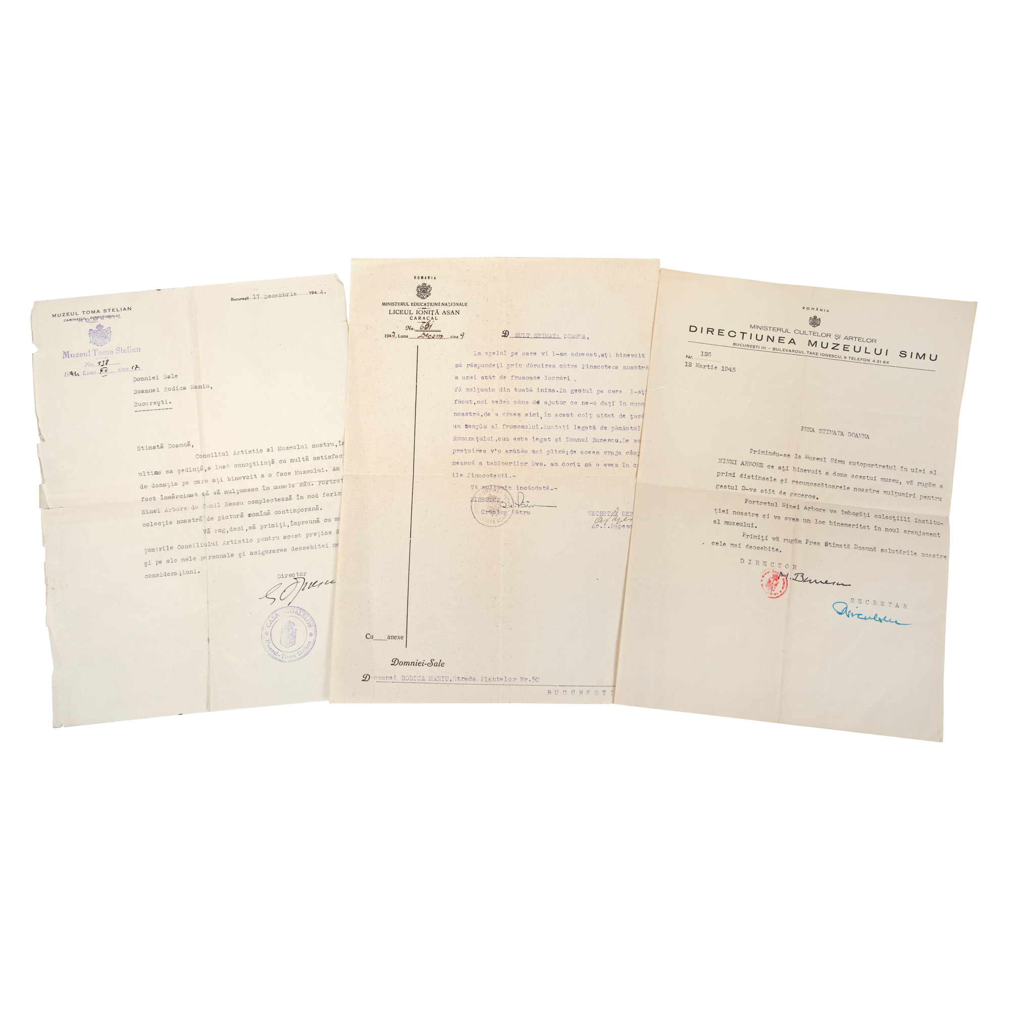 Lot format din trei documente, corespondență către Rodica Maniu, legate de donațiile unor opere de artă, din partea Muzeului Toma Stelian, a Liceului Ioniță Asan și a Muzeului Simu, 1944-1947, provin din colecția Rodica Maniu și Samuel Mützner