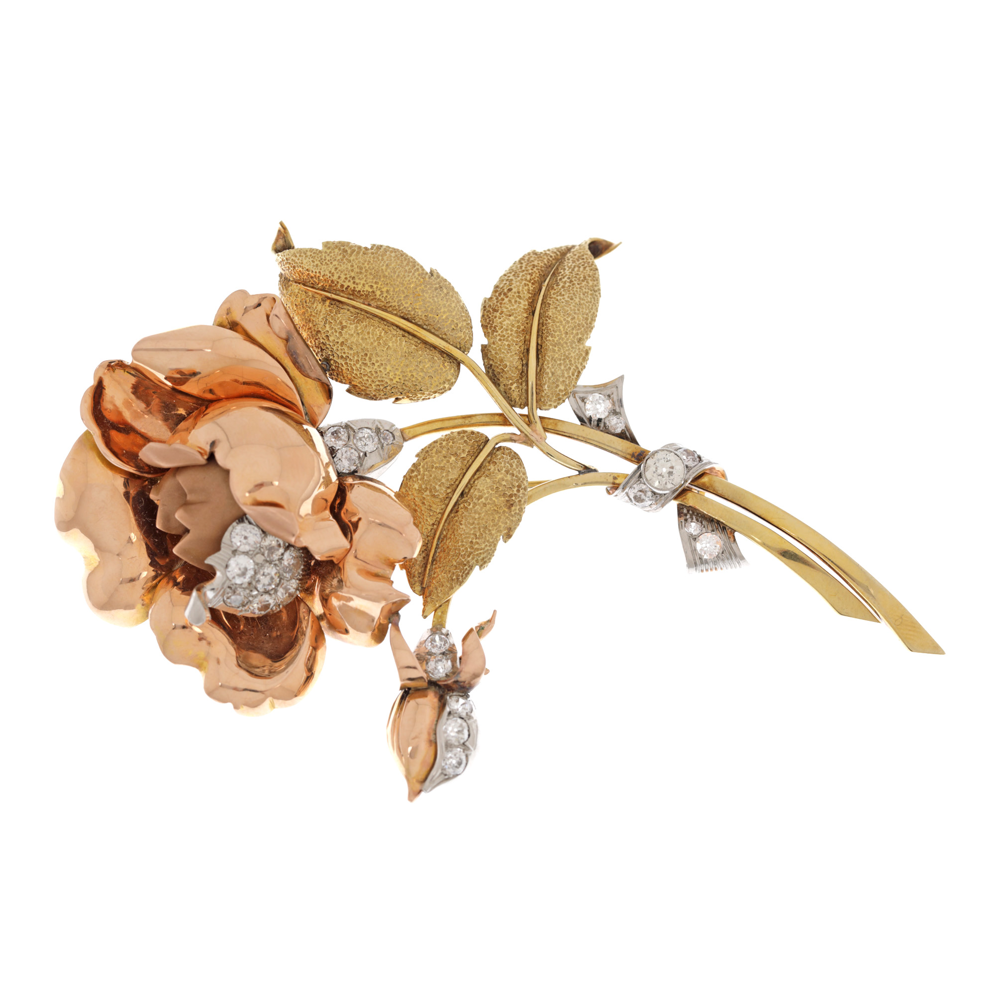 Exceptional two-tone gold and platinum brooch in the shape of a rose, adorned with diamonds