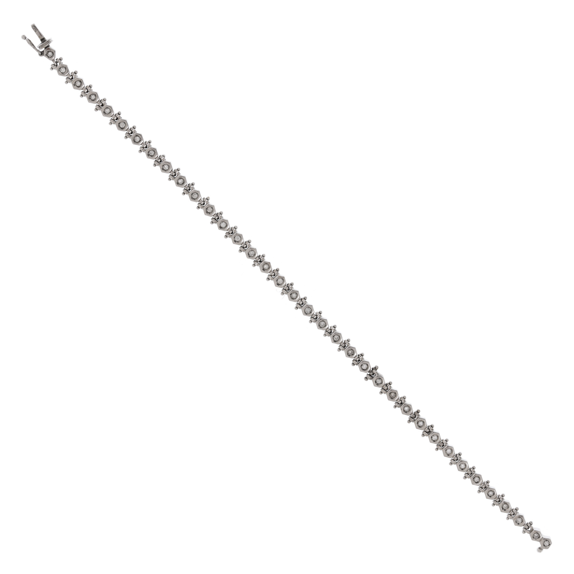 White gold bracelet, adorned with diamonds