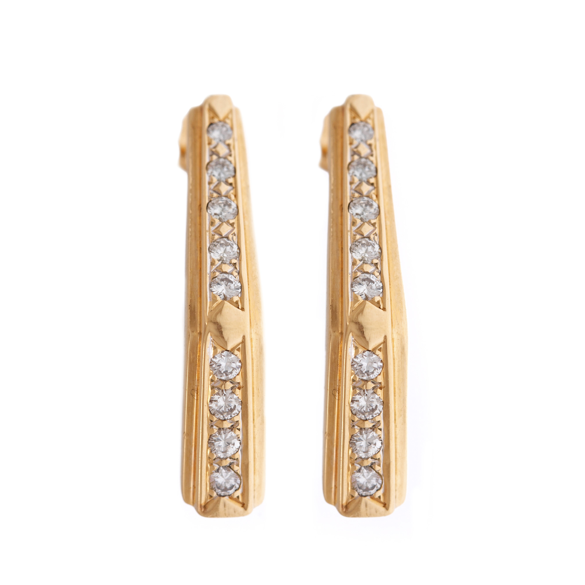 Pair of white gold earrings, adorned with diamonds