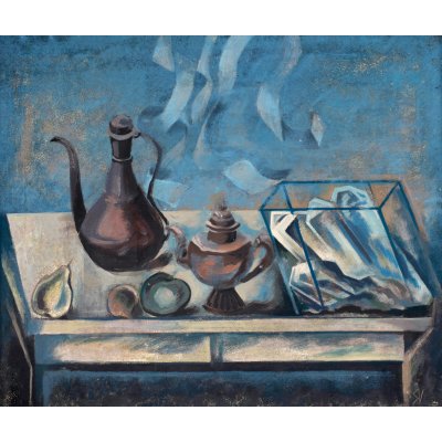 Natură statică cu vas și cristale