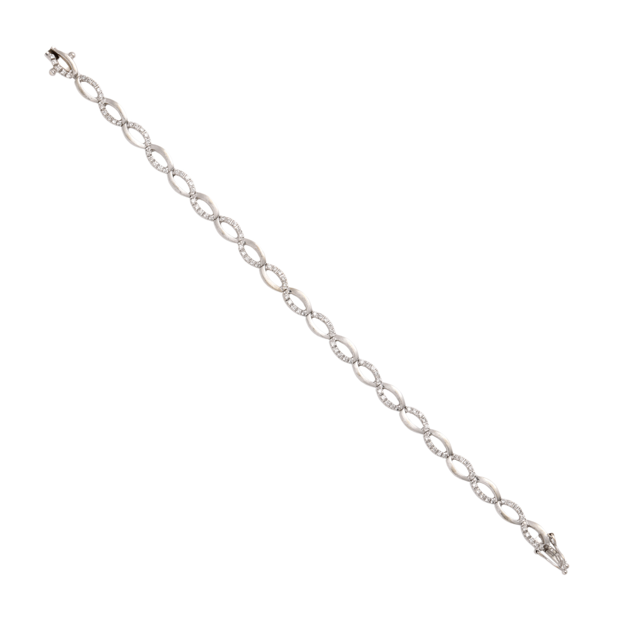 White gold bracelet, decorated with diamonds