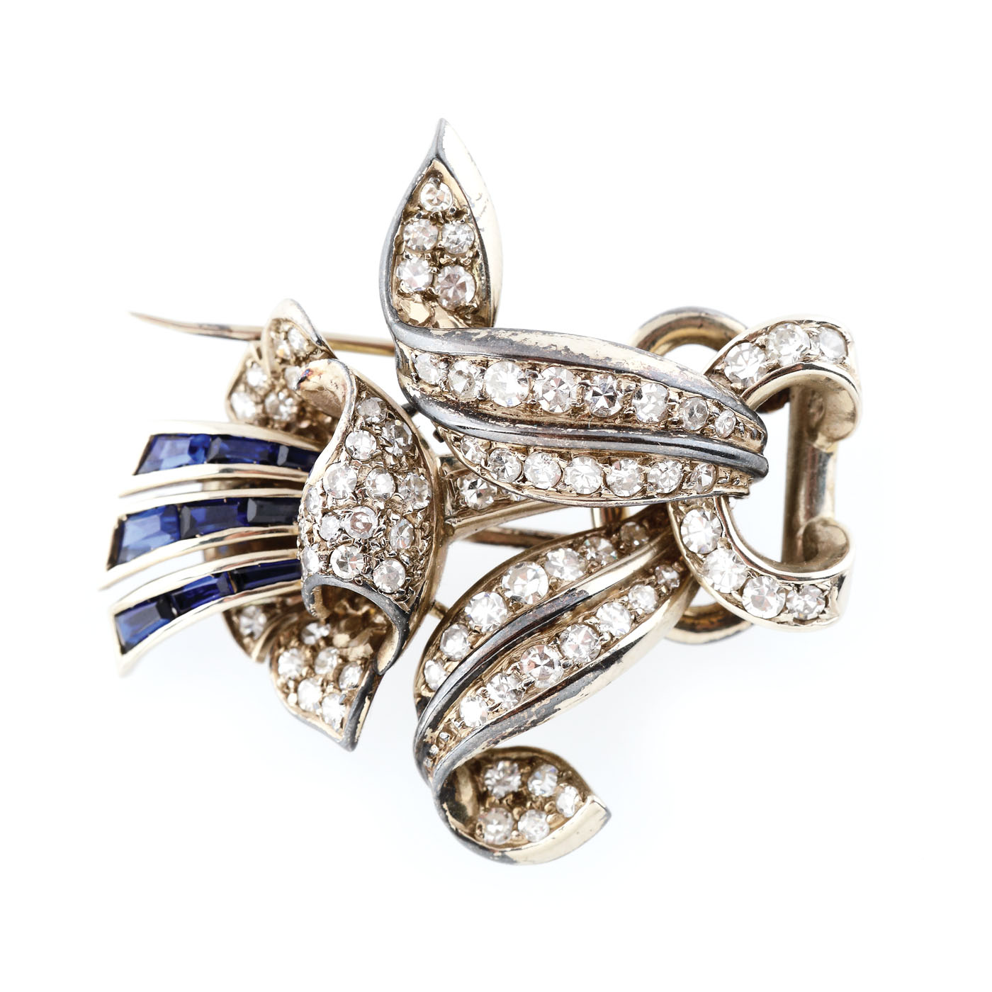 Broșă-clips din aur alb, decorată cu diamante și pietre ornamentale