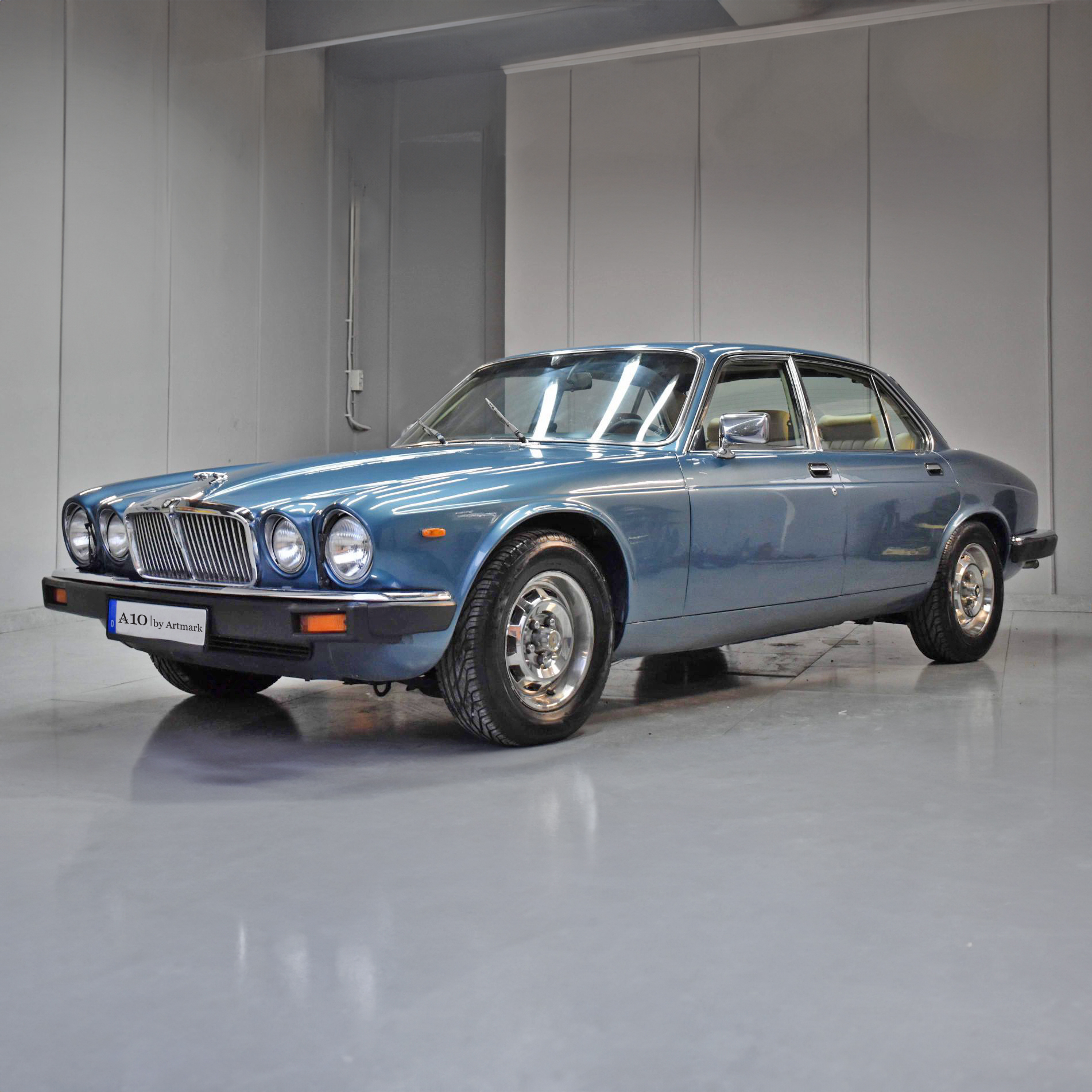 Jaguar XJ6 4.2 Car