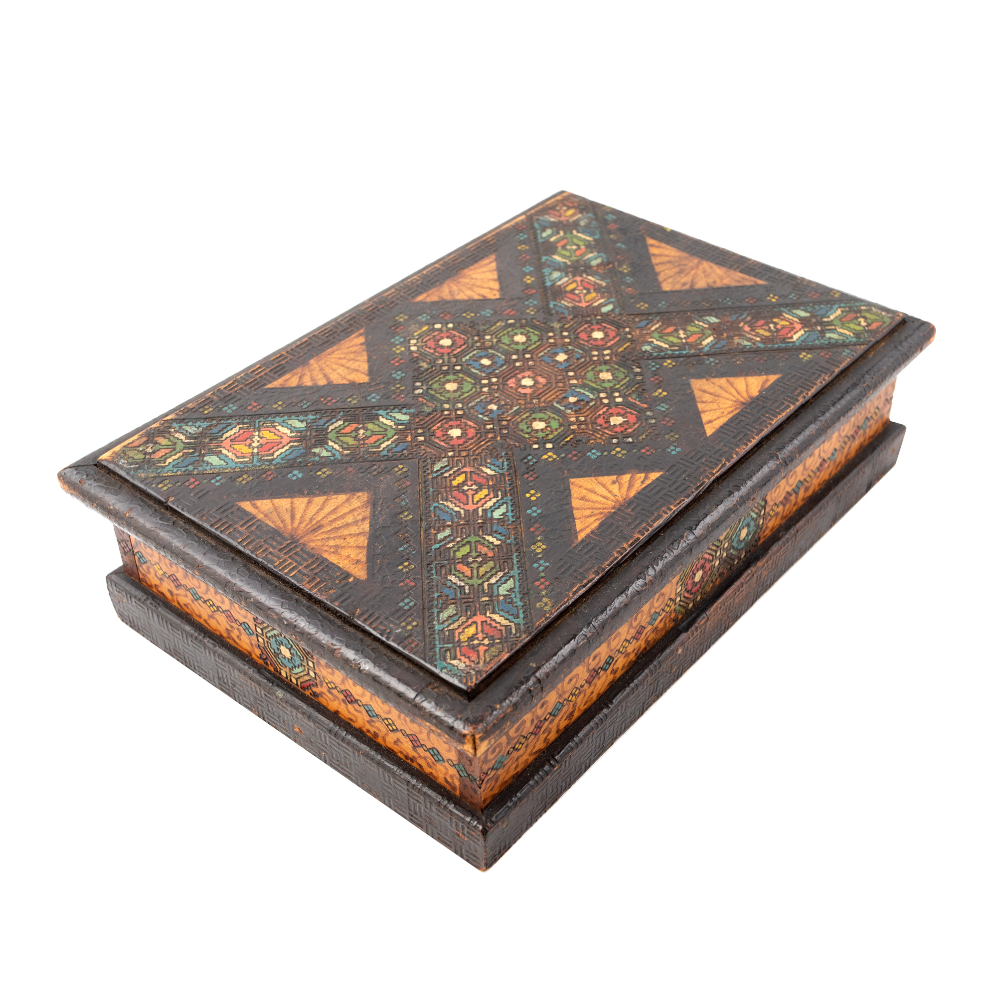 Painted wooden box, in Neo-Romanian style, 1930s