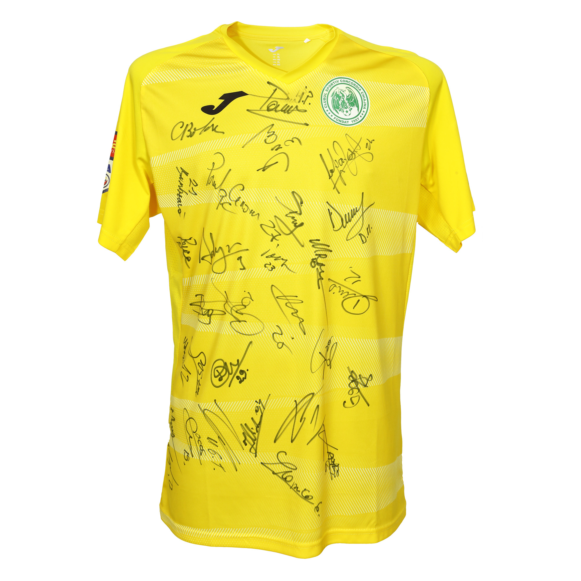 Tricou oficial al echipei CS Concordia Chiajna, cu semnăturile olografe ale membrilor echipei, 2024