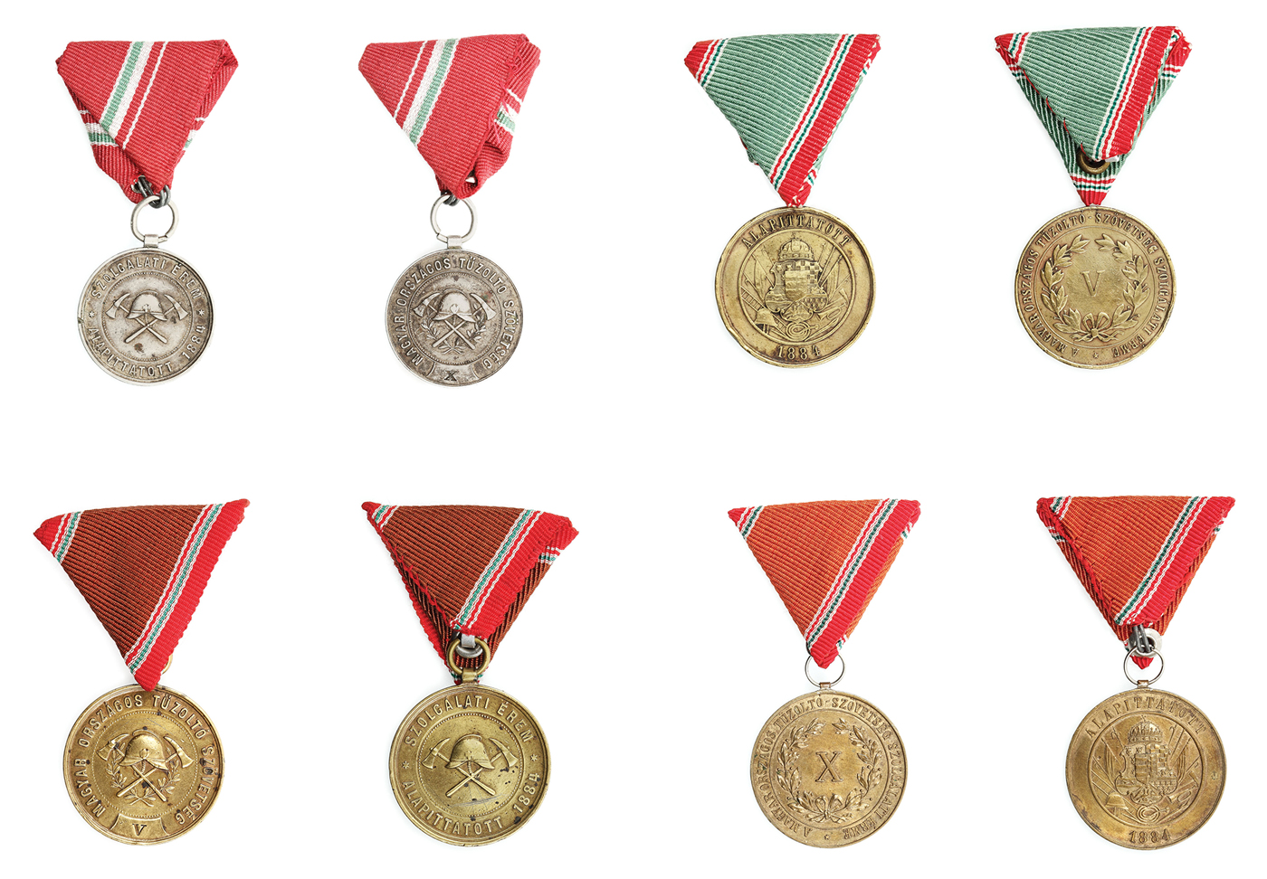Lot format din 4 medalii austro-ungare, acordate în Transilvania corpurilor de pompieri voluntari pentru "5 ani" și "10 ani" de activitate, începând cu 1884