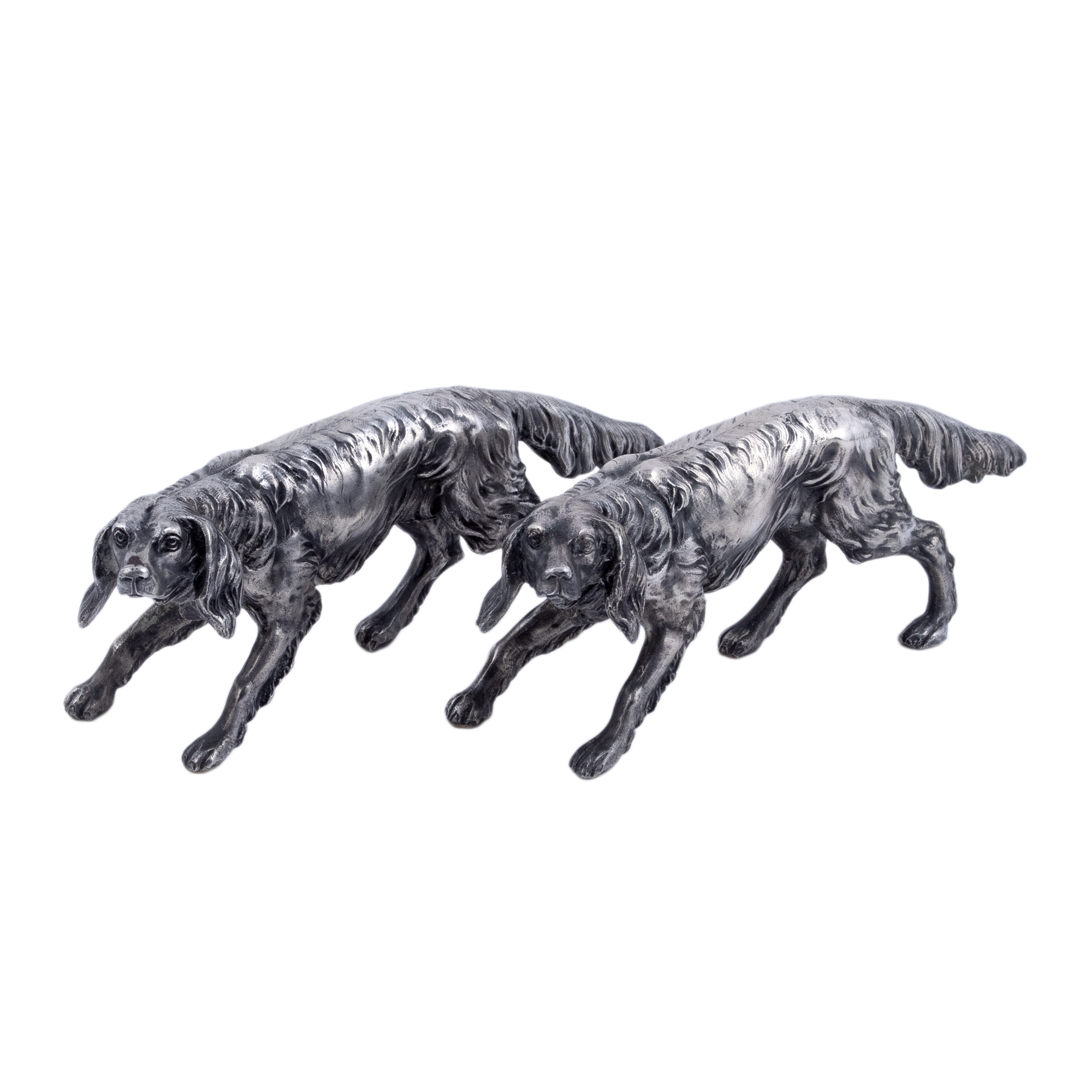 Set format din două statuete din argint, sub formă de câini de vânătoare (setteri)
