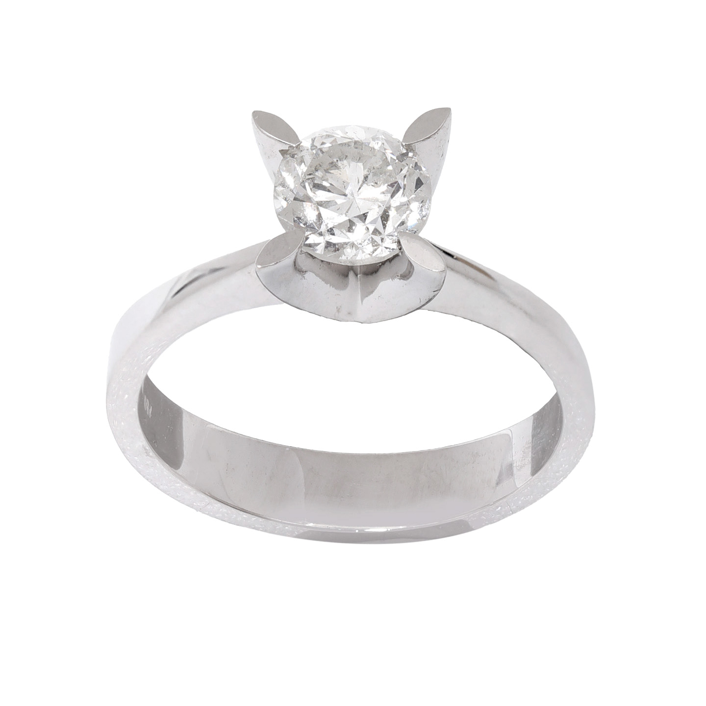 Inel din aur alb, decorat cu un diamant solitaire