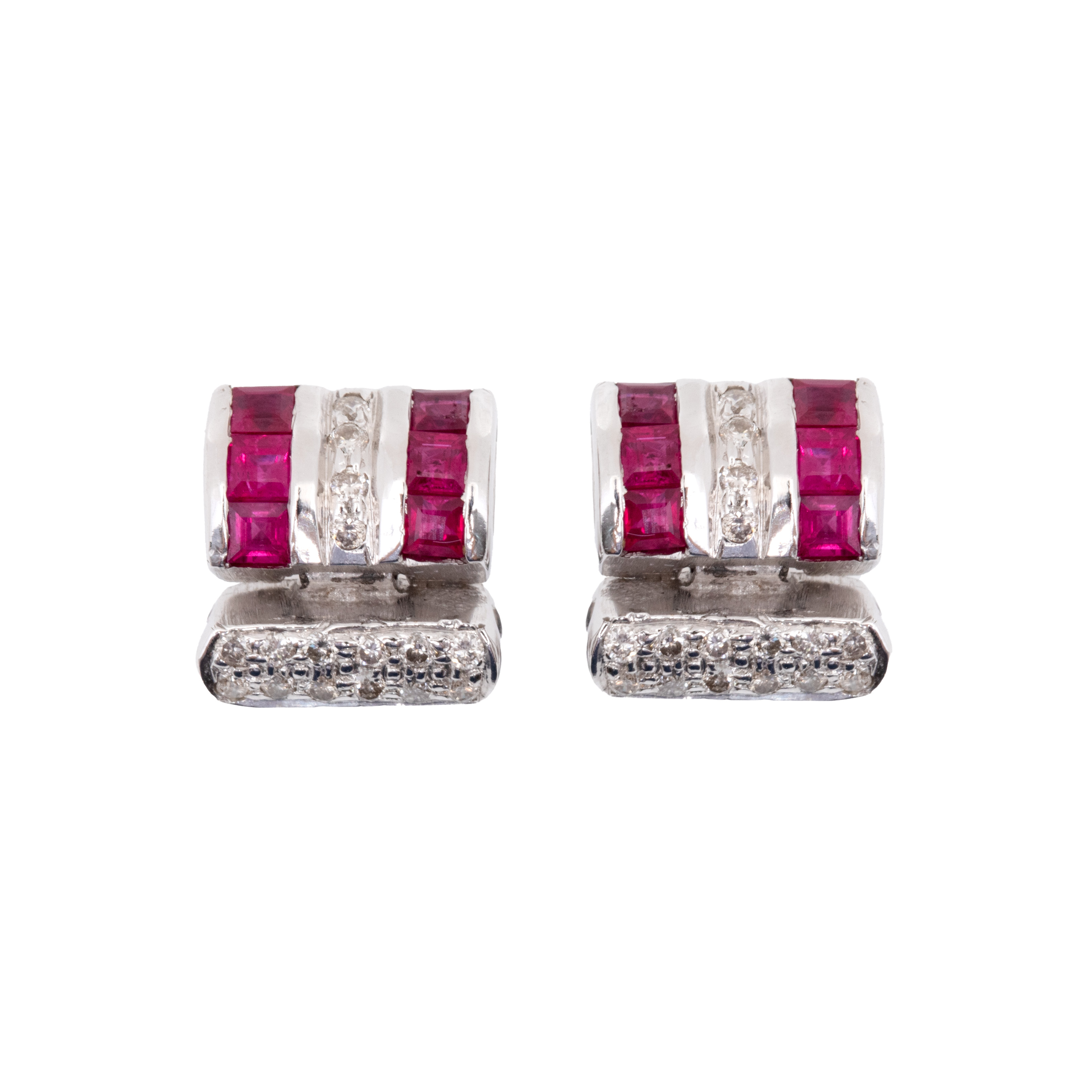 Pair of white gold earrings, decorated with alternating sapphires and diamonds