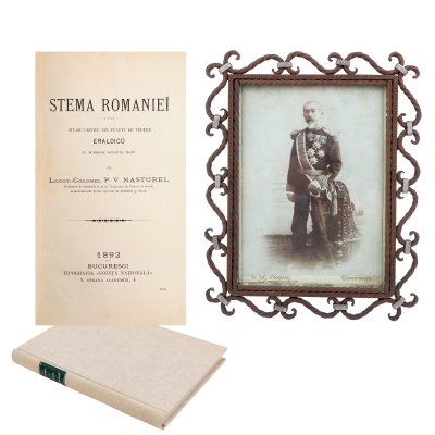 Lot consisting of a photograph depicting Colonel Petre V. Năsturel, photographer Anatole Magrin, Constanța, circa 1895 and the volume "The Coat of Arms of Romania - critical study from a heraldic point of view", by Colonel Petre V. Năsturel, Bucharest, 1892