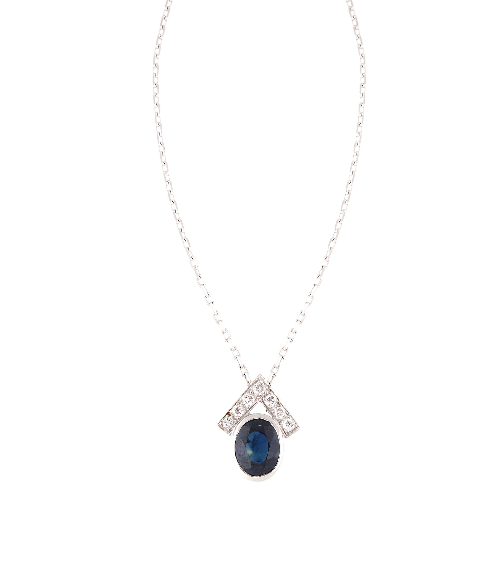 Chain with white gold pendant, ornate with sapphire and diamonds