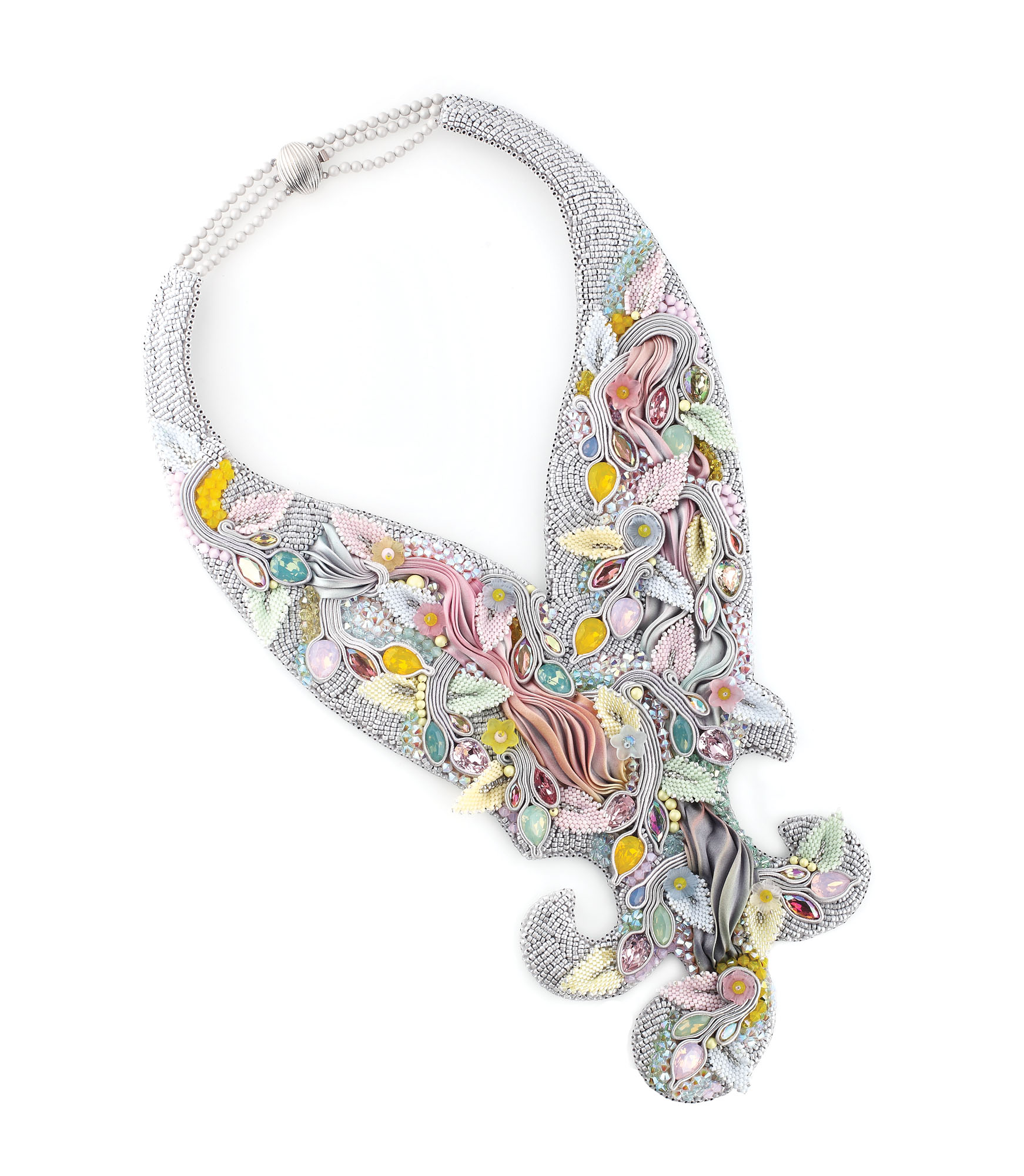 Colier handmade, decorat cu multitudine de beads şi cristale pastelate, designer Ana Sas