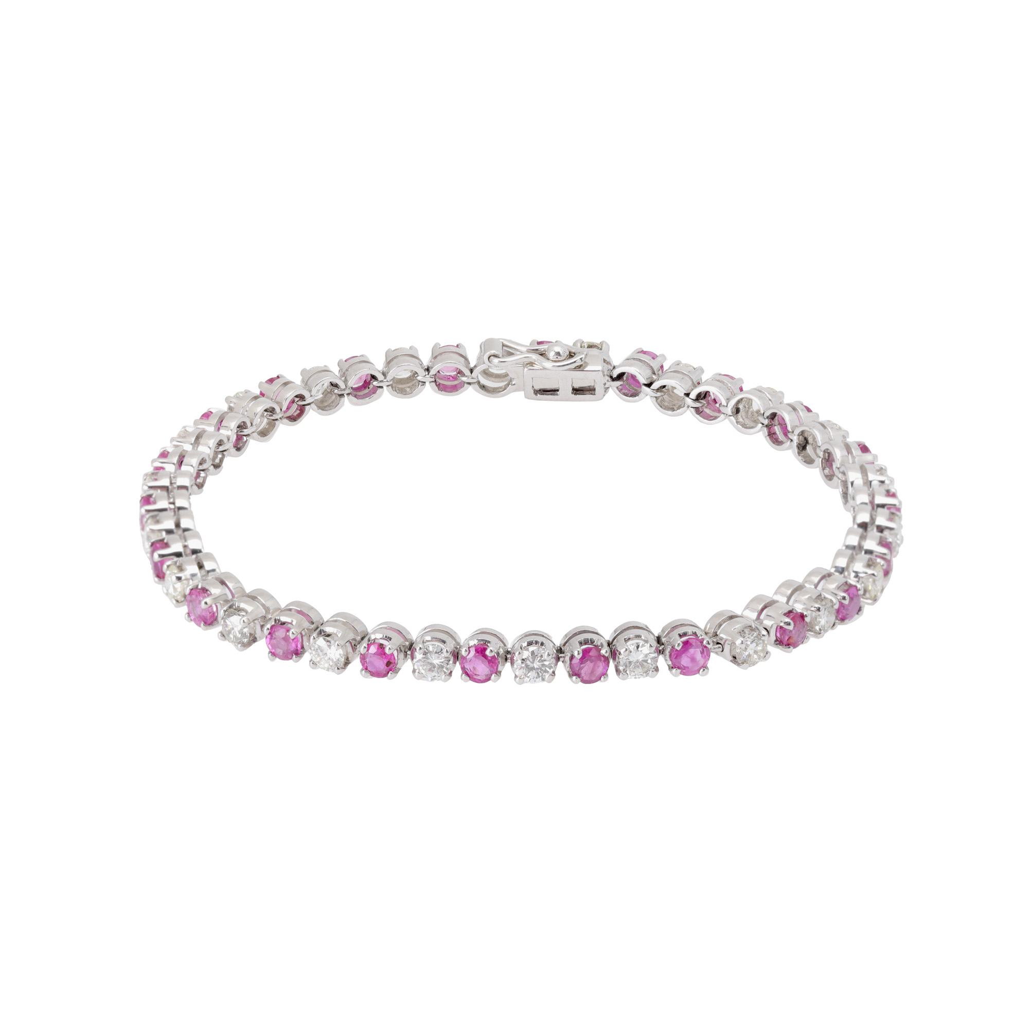 Brățară tennis din aur alb, decorată cu alternanță de diamante și safire roz