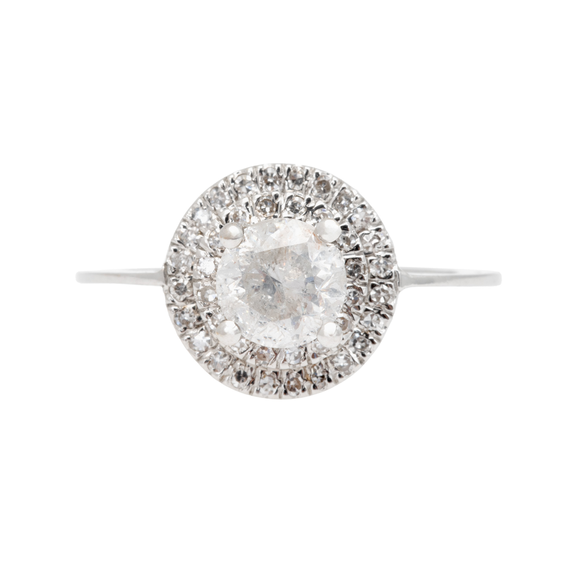 White gold ring, decorated with a central diamond and double diamond entourage
