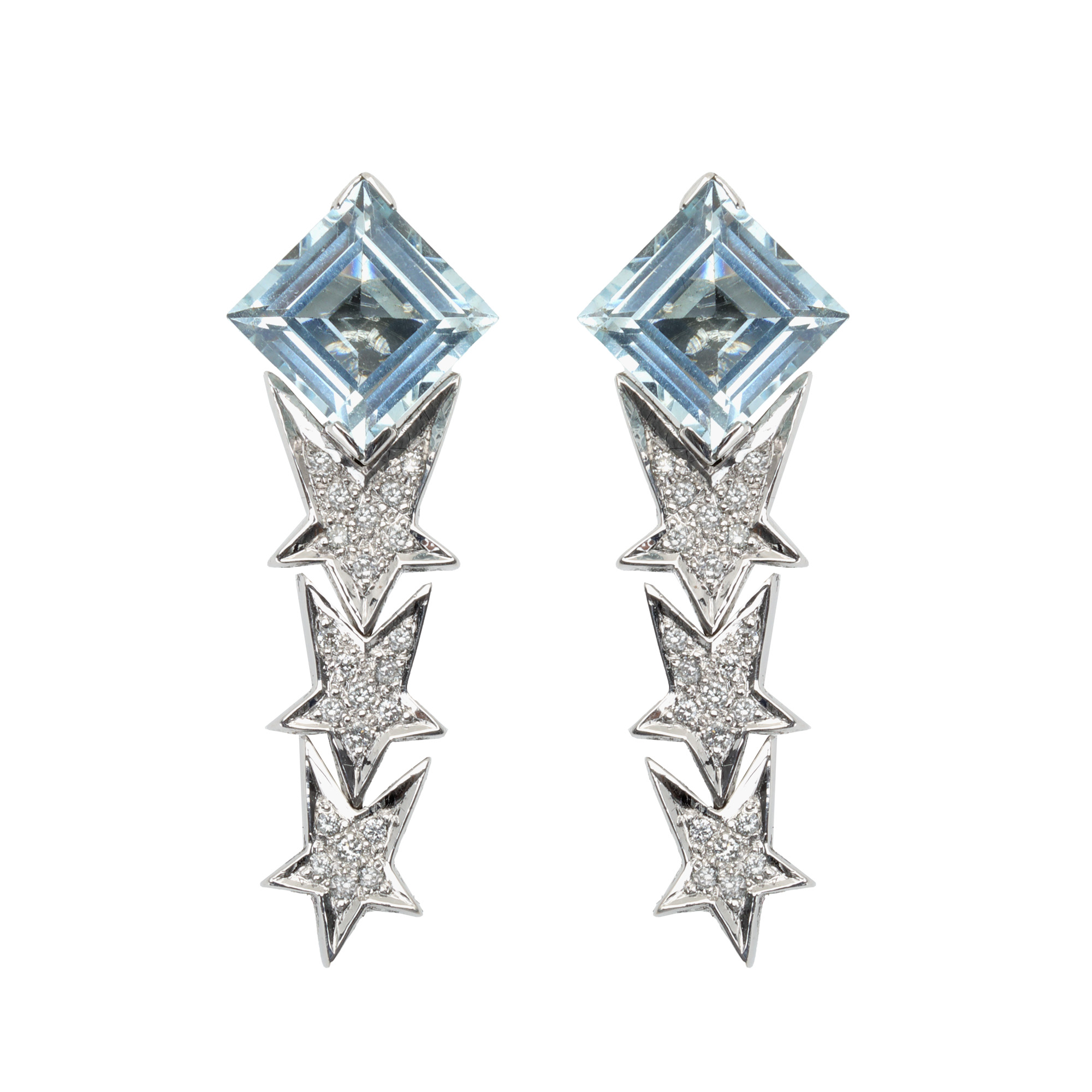 Pair of white gold earrings, decorated with aquamarines and starlets paved with diamonds