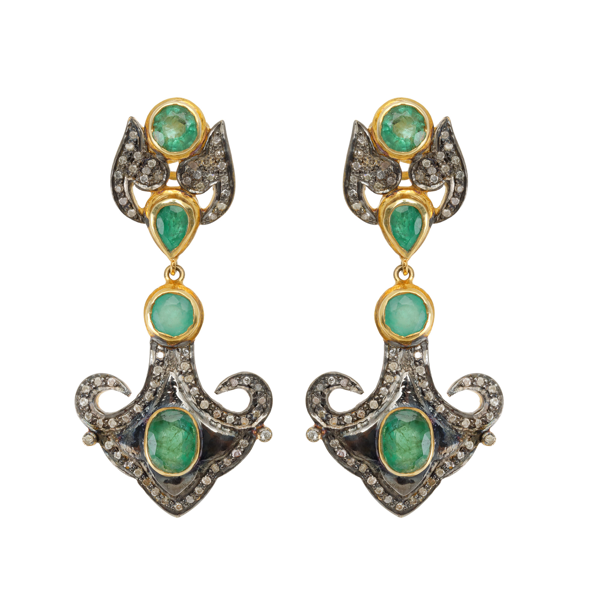 Pair of gold and silver earrings, decorated with emeralds and diamonds