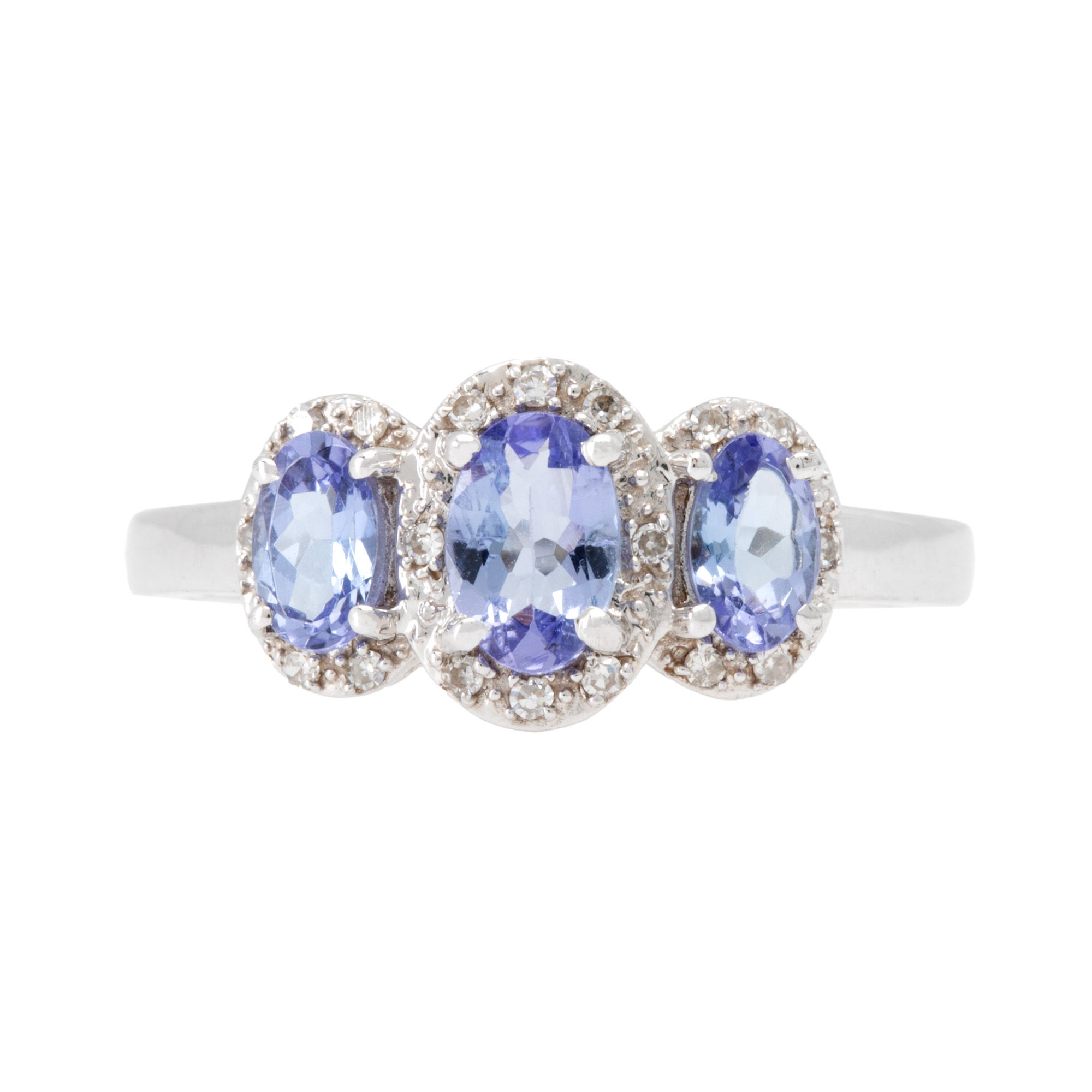 Inel din aur alb, decorat cu tanzanite și diamante