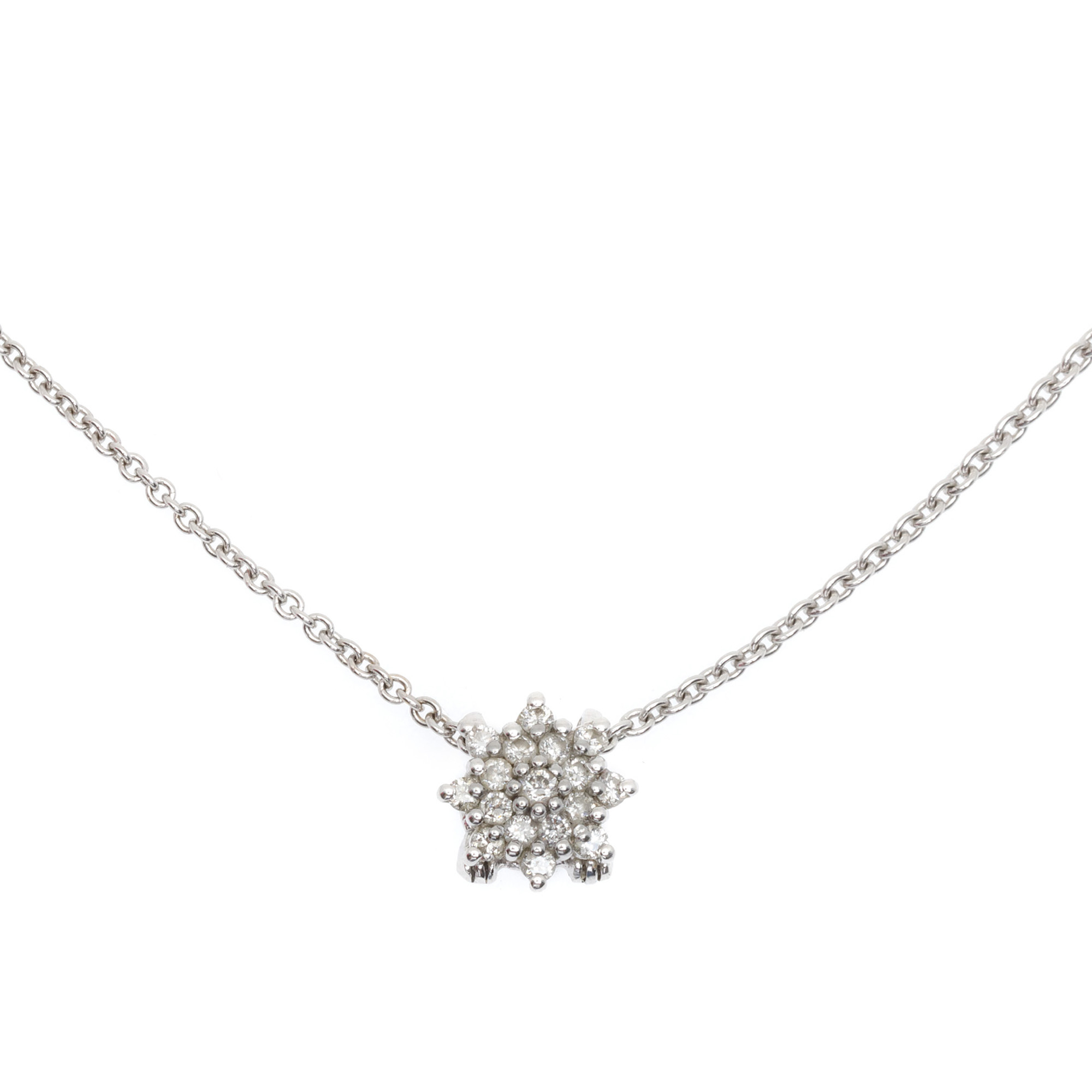 White gold chain with diamond-decorated pendant