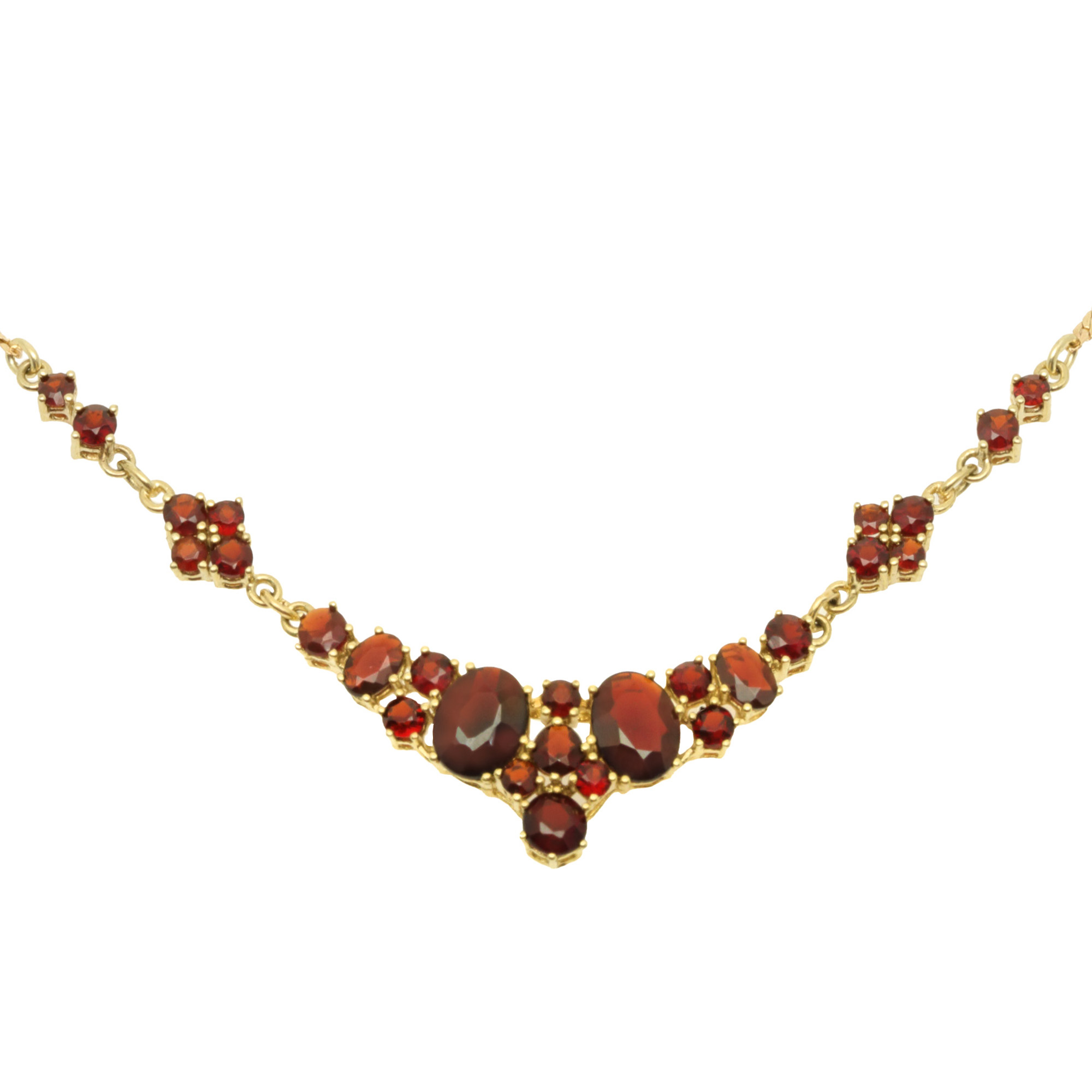 Gold necklace, decorated with garnets