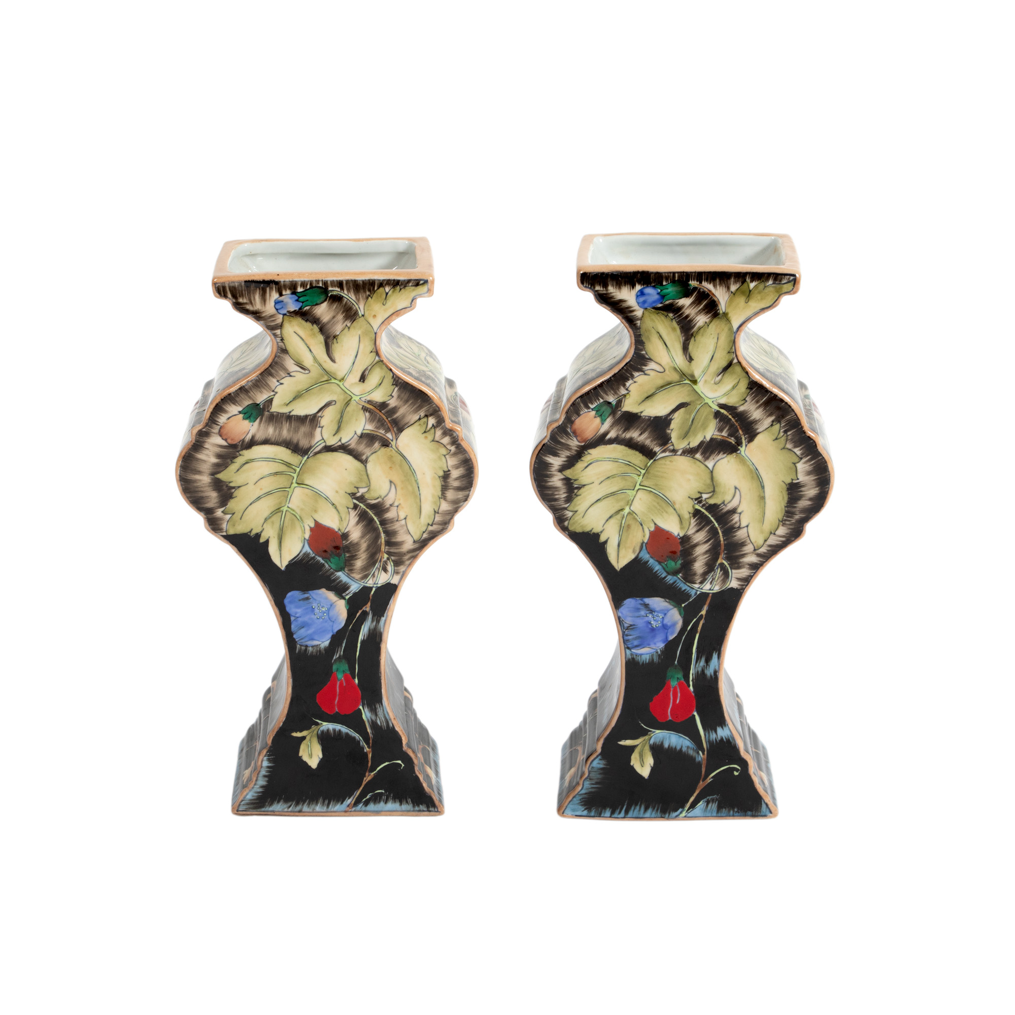 Pereche de vaze Art Nouveau din porțelan, design Ram Arnhem, T.A.C. Colenbrander, cca. 1920-1925