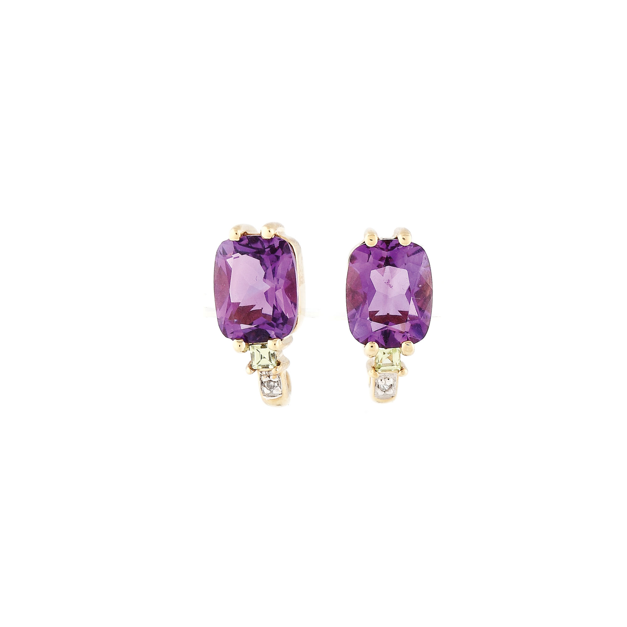 Gold chain with pendant and pair of gold earrings decorated with amethysts, diamonds and peridots