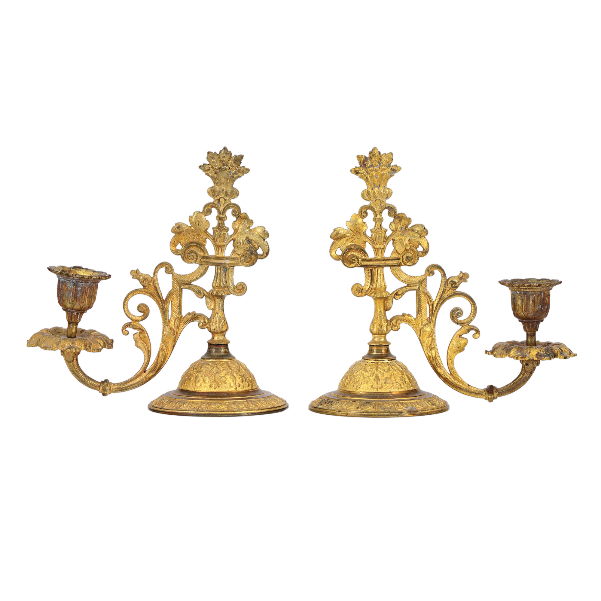 Lot consisting of two gilded bronze candlesticks, early 20th century, from the collection of Prof. Costin Murgescu and filmmaker Ecaterina Oproiu