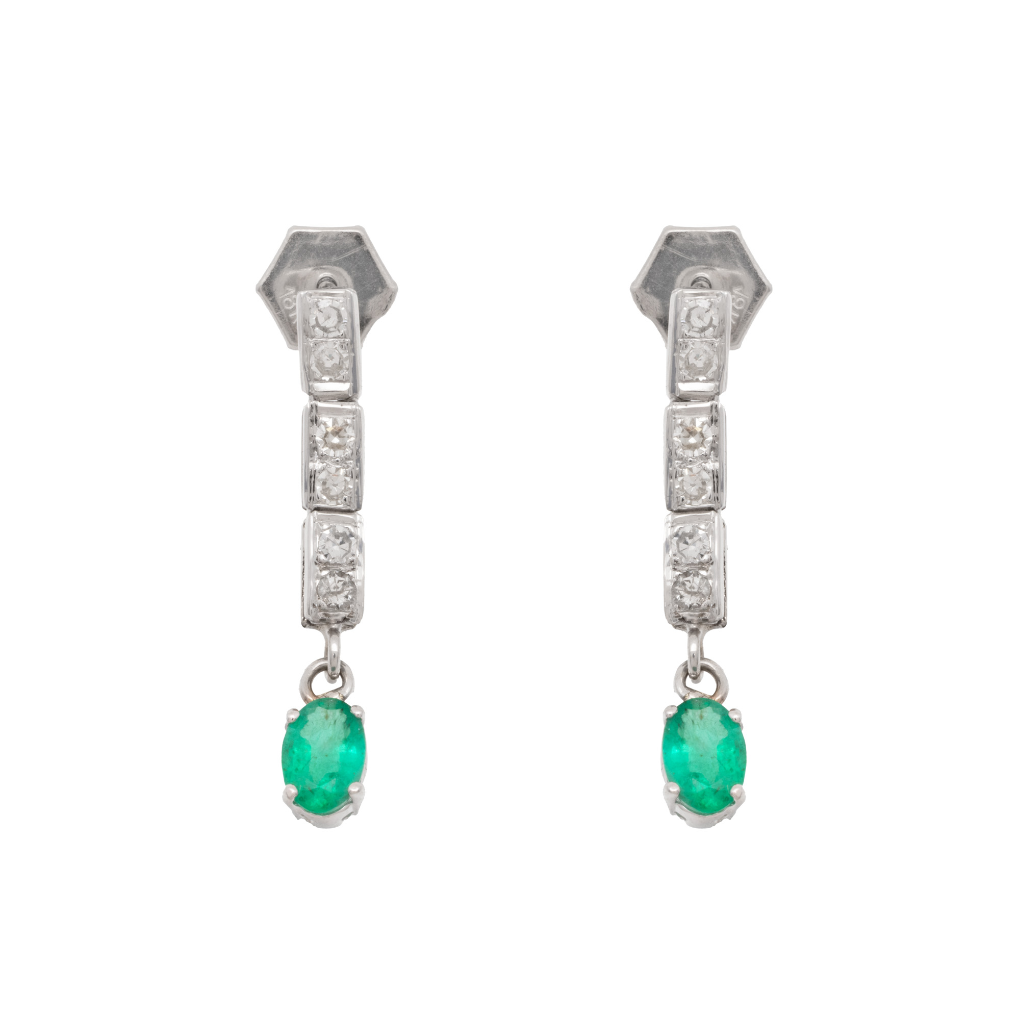 Pair of white gold earrings, decorated with emeralds and diamonds