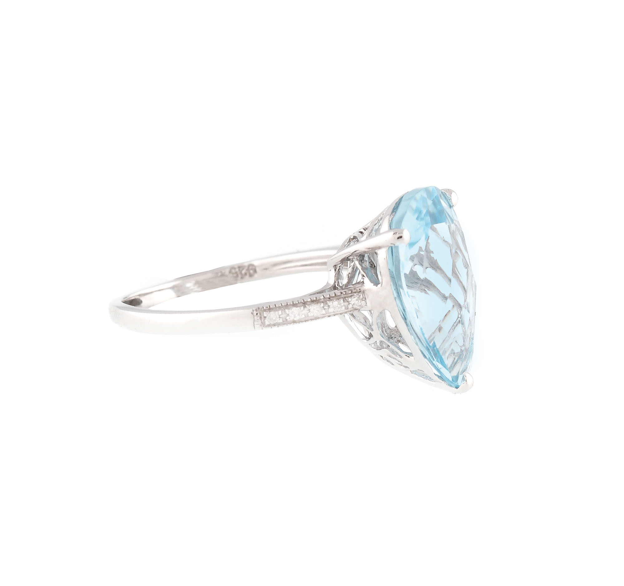 Gilded silver ring, decorated with topaz and diamonds