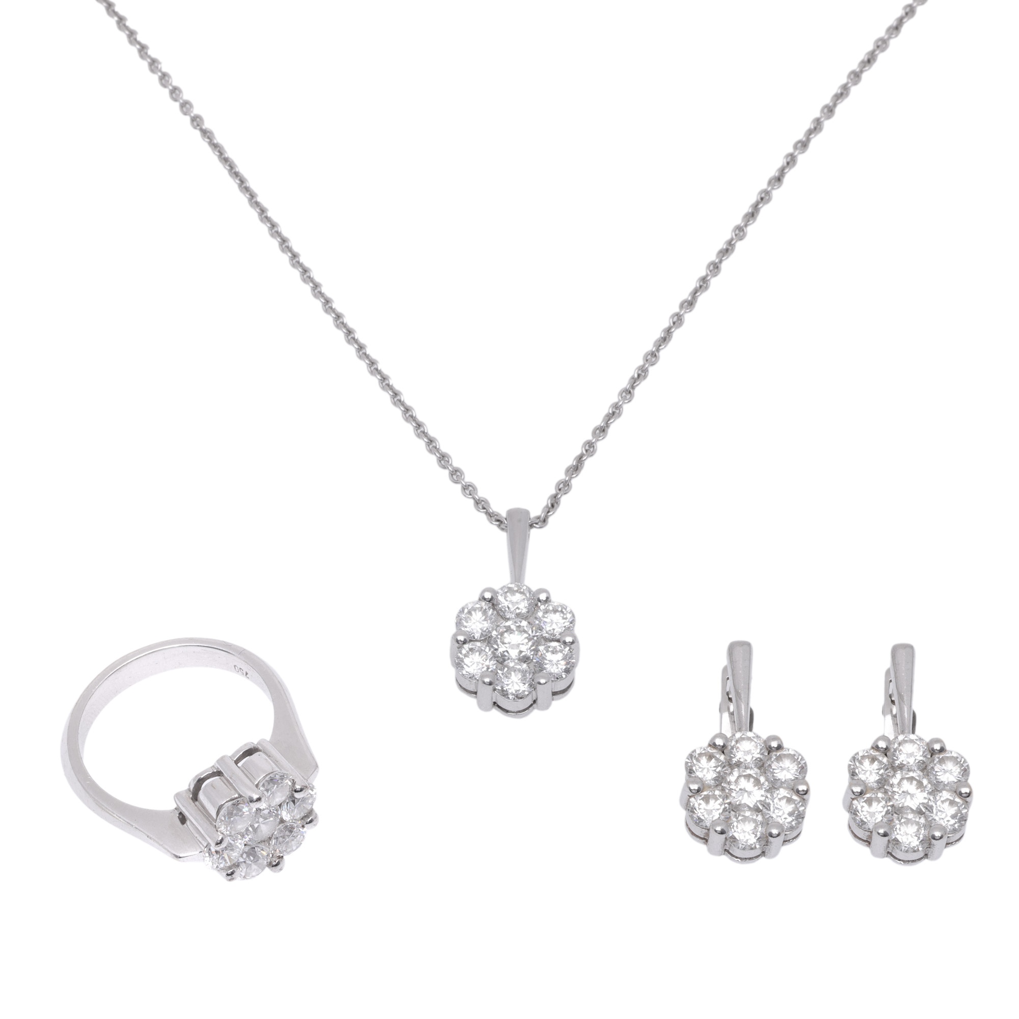 White gold set, consisting of a pair of earrings, pendant chain and ring, decorated with diamonds